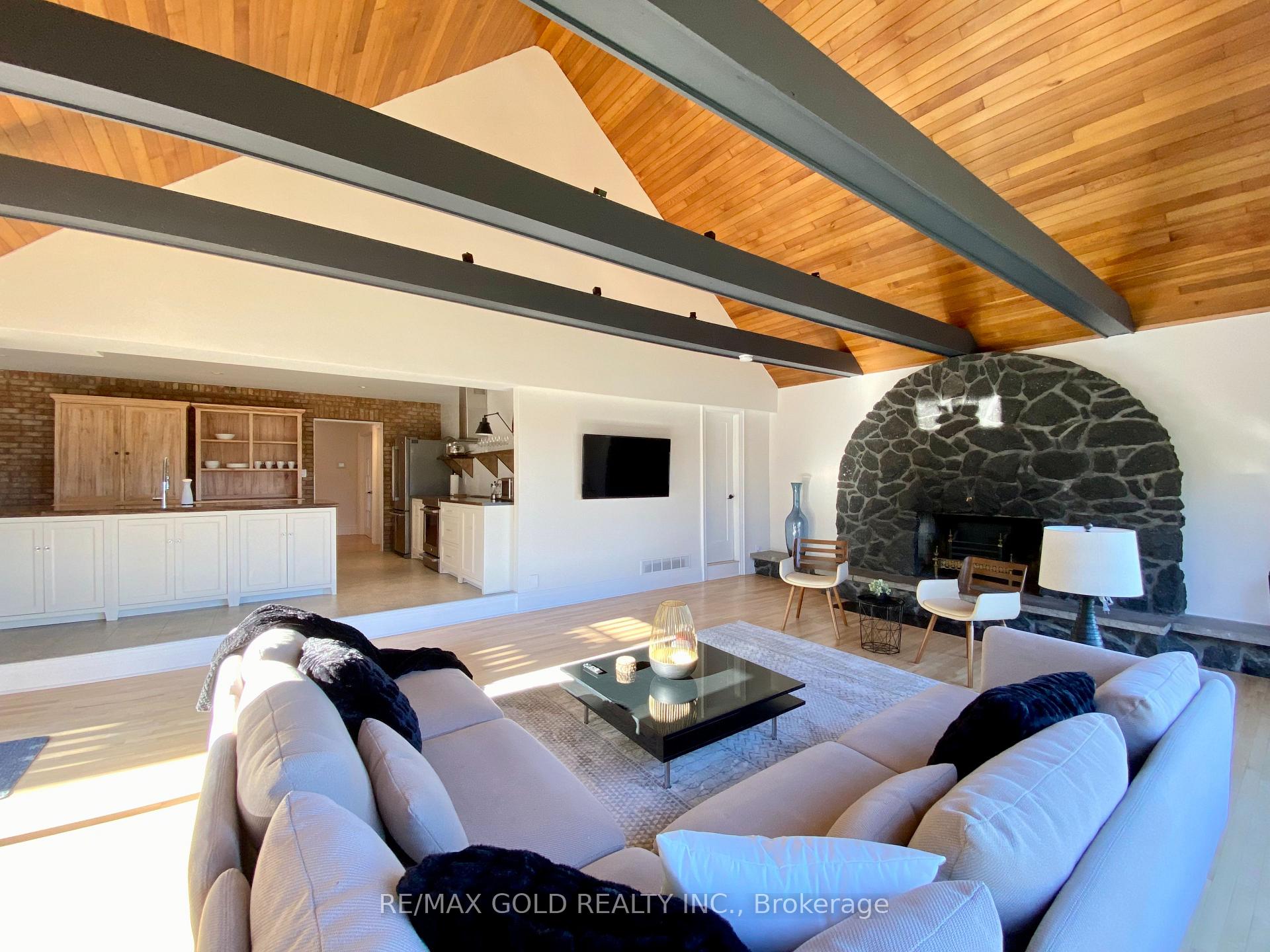 Photo 7 of 10155 Castlederg Road, Caledon, Caledon East — HOMEH