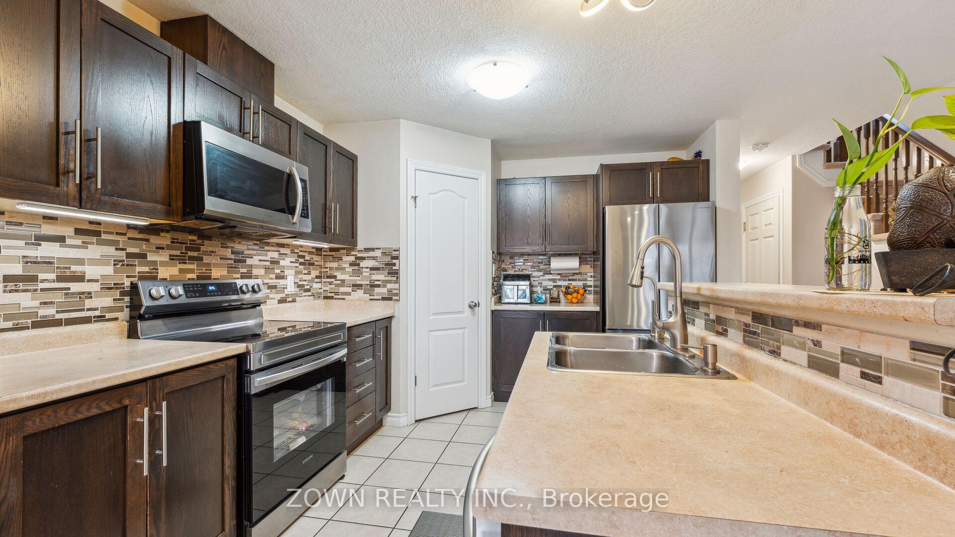 Photo 6 of 65 Curzon Crescent, Guelph, Willow West/Sugarbush/West Acres — HOMEH