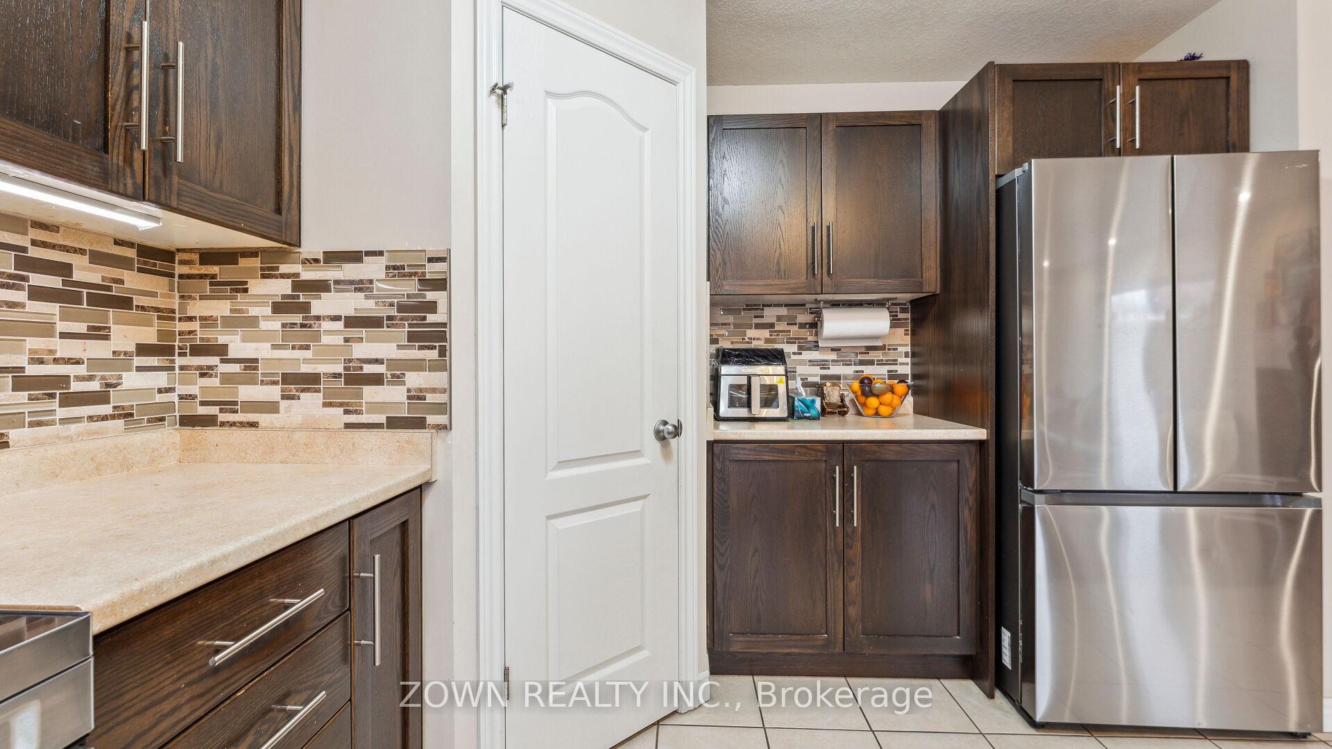 Photo 8 of 65 Curzon Crescent, Guelph, Willow West/Sugarbush/West Acres — HOMEH