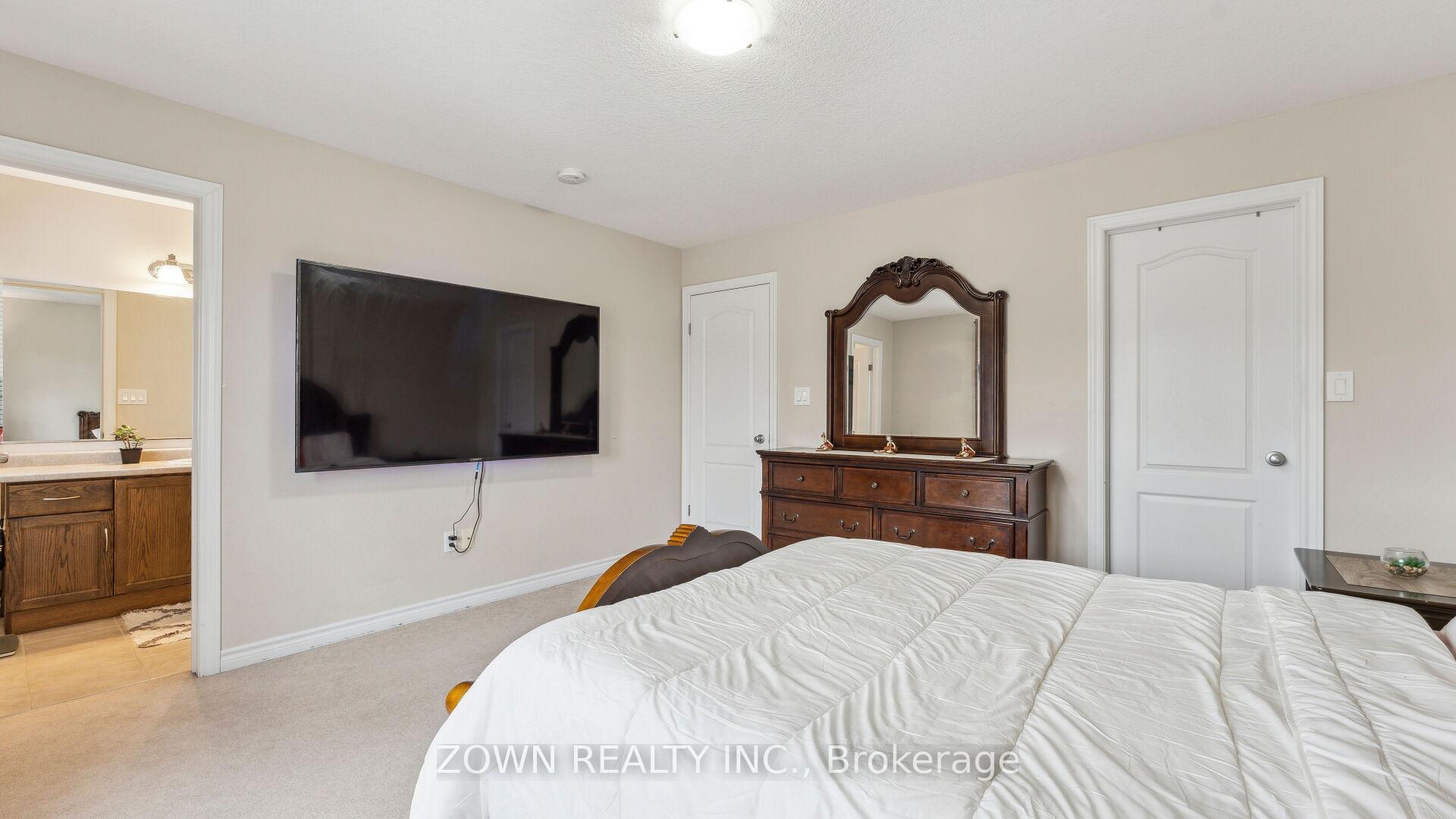 Photo 17 of 65 Curzon Crescent, Guelph, Willow West/Sugarbush/West Acres — HOMEH