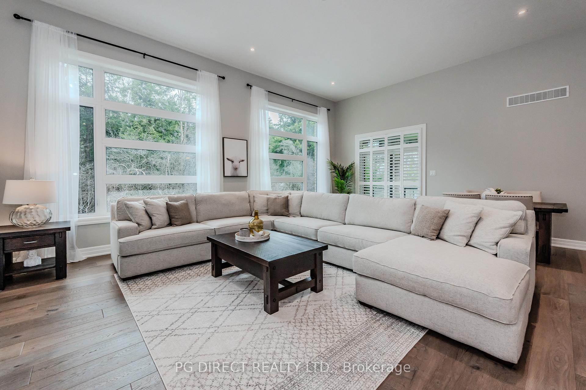 Photo 8 of 19 Owens Way, Guelph, Kortright East — HOMEH