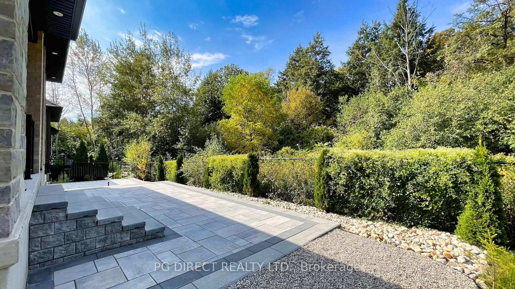 Photo 20 of 19 Owens Way, Guelph, Kortright East — HOMEH