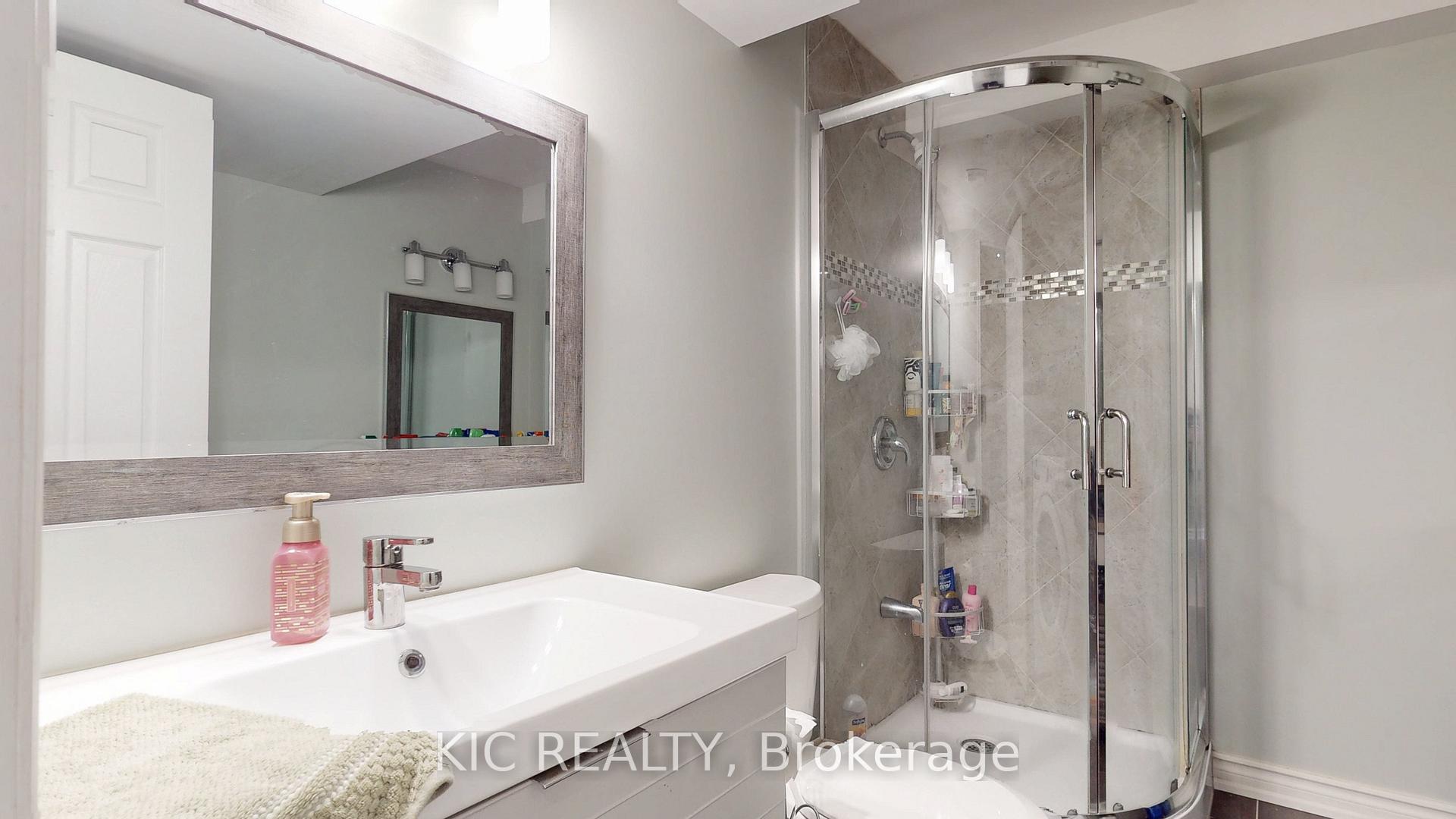 Photo 29 of 12 Bannister Street, Clarington, Bowmanville — HOMEH
