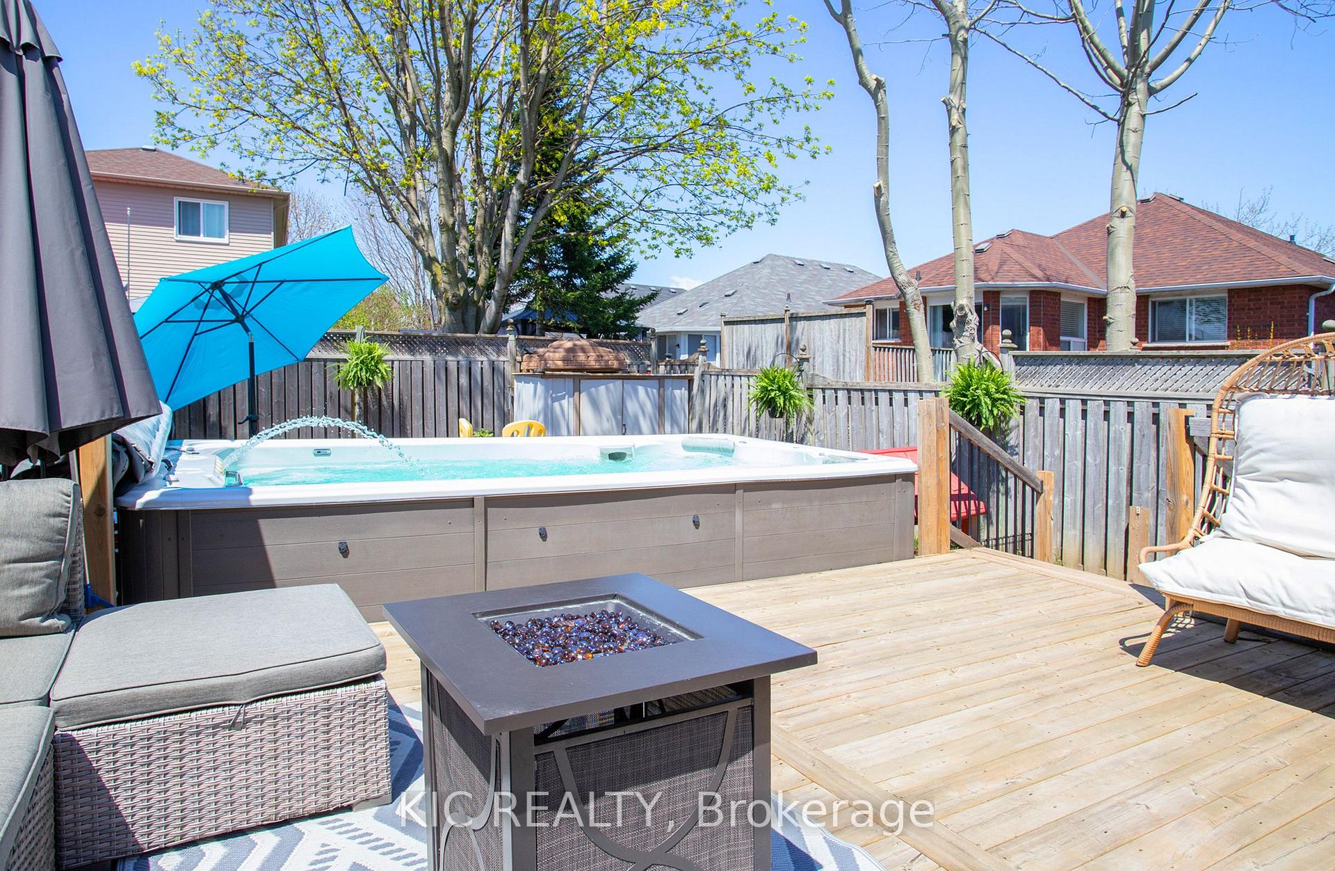 Photo 33 of 12 Bannister Street, Clarington, Bowmanville — HOMEH