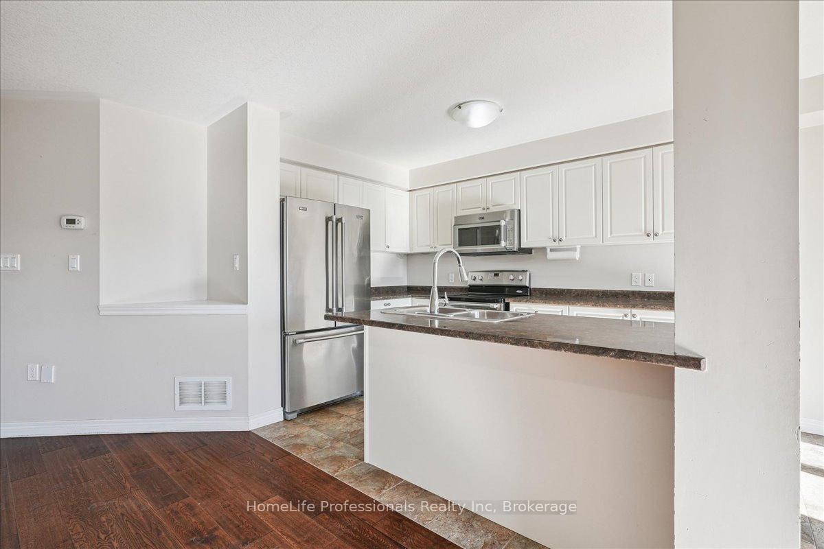Photo 15 of 85 Charleswood Crescent, Hamilton, Rural Glanbrook — HOMEH