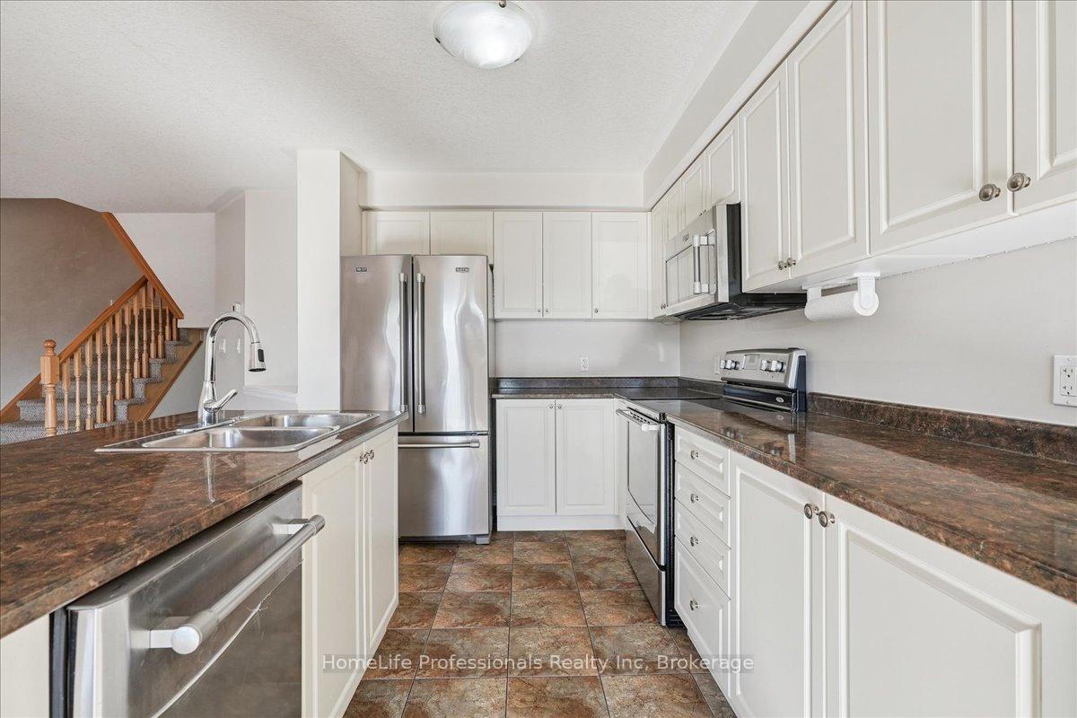 Photo 17 of 85 Charleswood Crescent, Hamilton, Rural Glanbrook — HOMEH