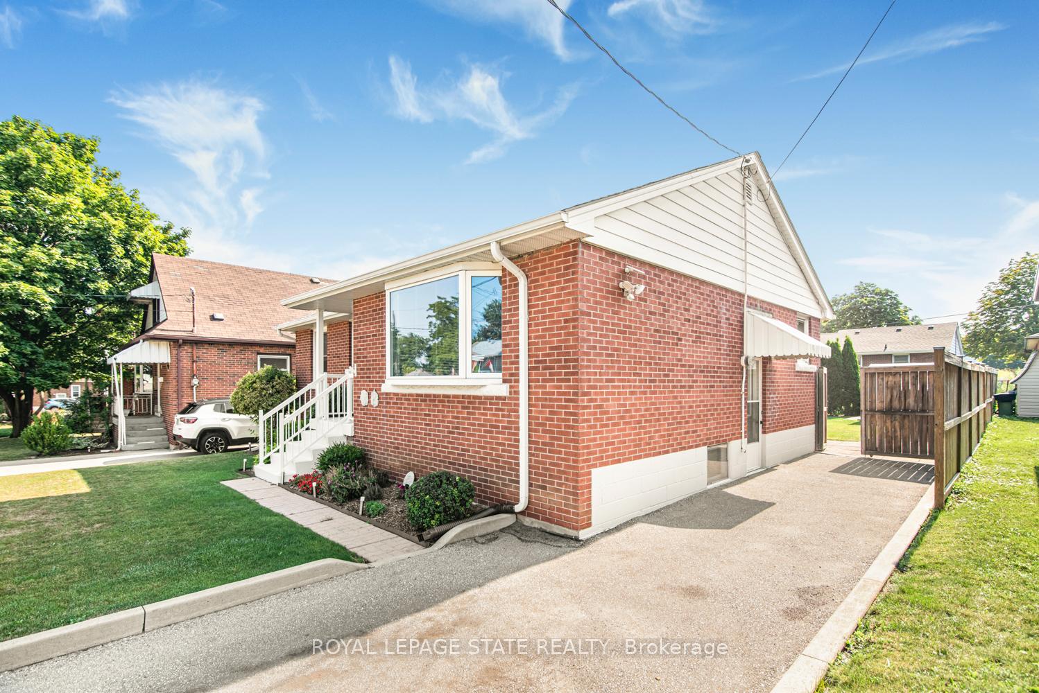 Photo 2 of 321 East 15th Street, Hamilton, Hill Park — HOMEH