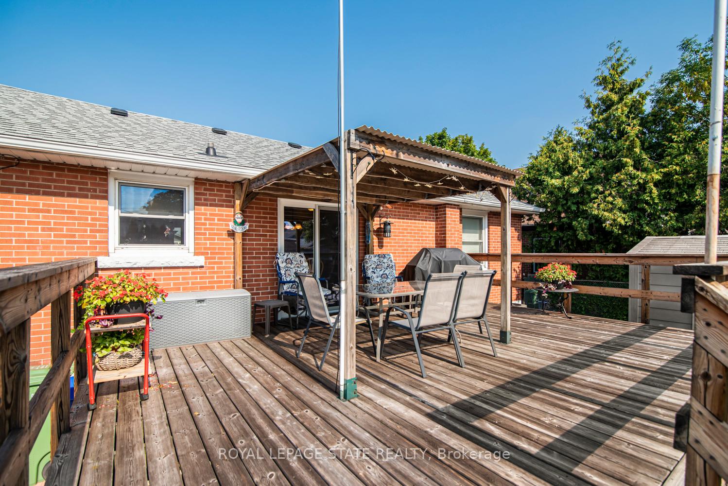 Photo 32 of 321 East 15th Street, Hamilton, Hill Park — HOMEH