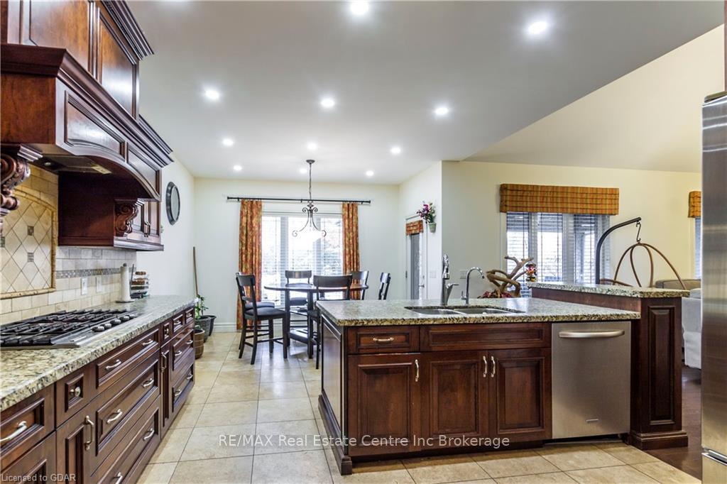Photo 12 of 59 Dominion Drive, Guelph, Pineridge/Westminster Woods — HOMEH