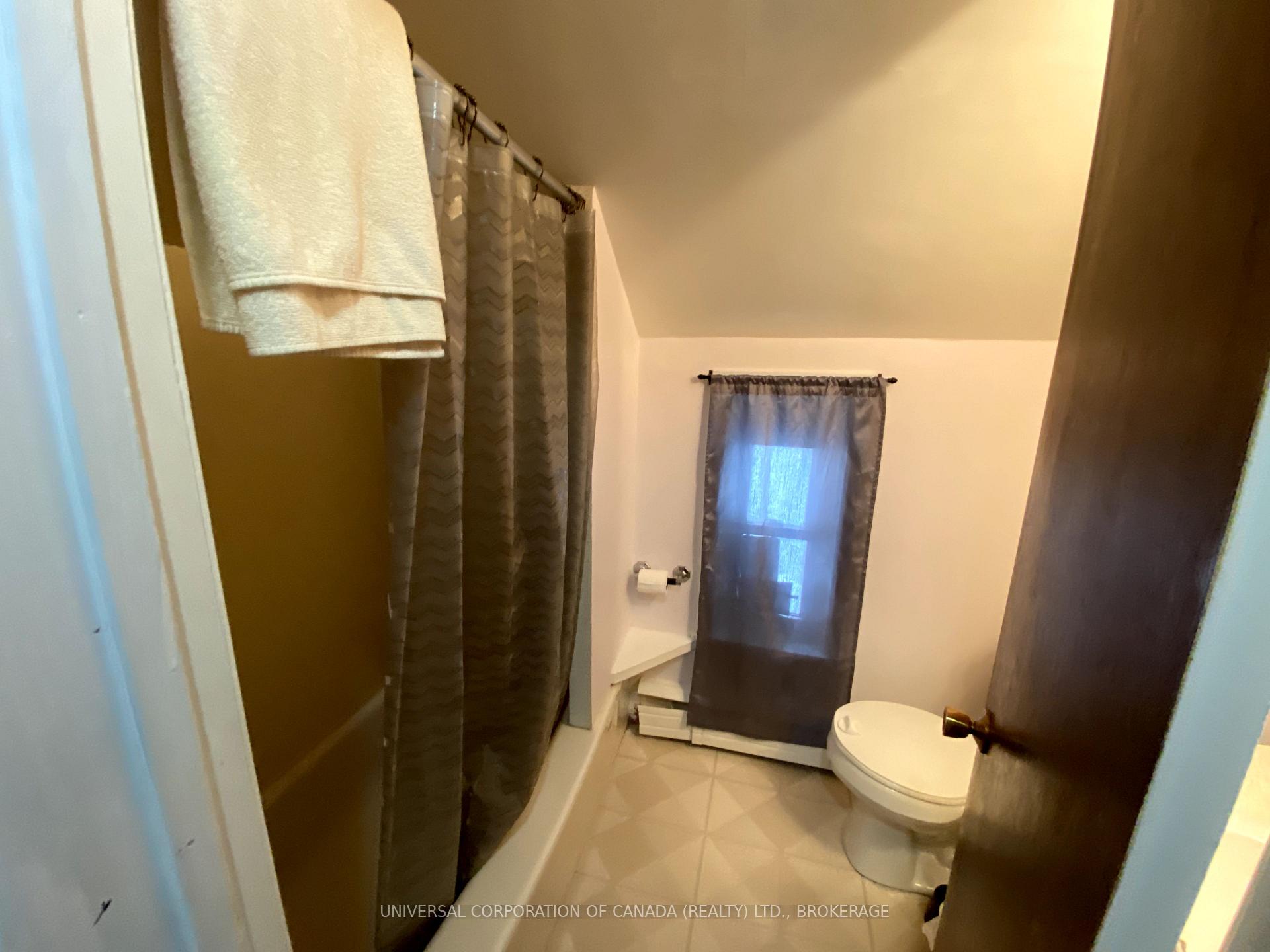 Photo 24 of 181 Elk Street, Aylmer — HOMEH