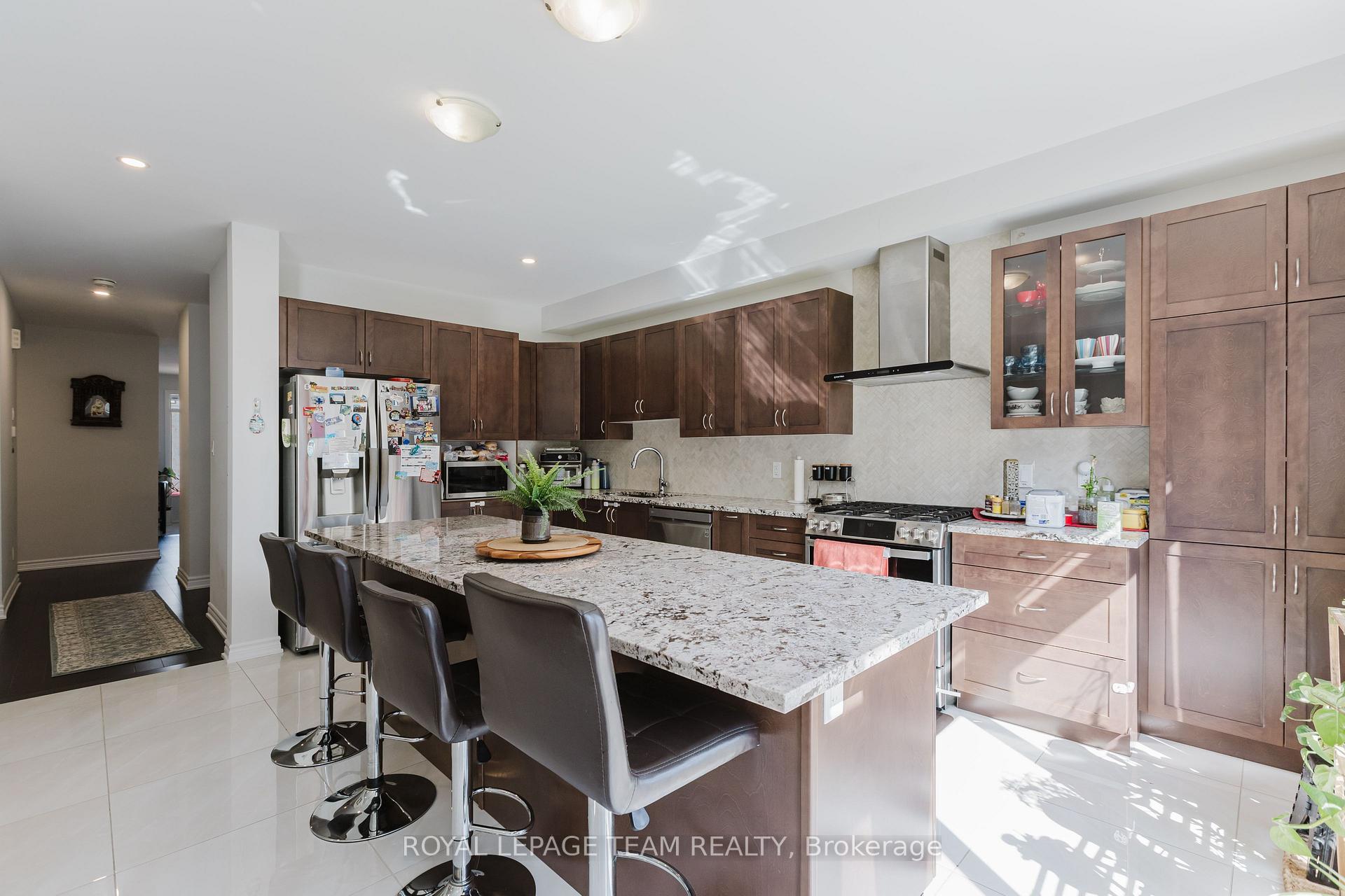 Photo 12 of 125 Robin Easey Avenue, Ottawa, Barrhaven - Half Moon Bay — HOMEH