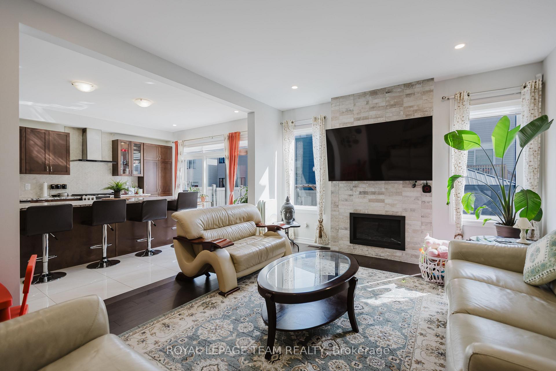 Photo 14 of 125 Robin Easey Avenue, Ottawa, Barrhaven - Half Moon Bay — HOMEH