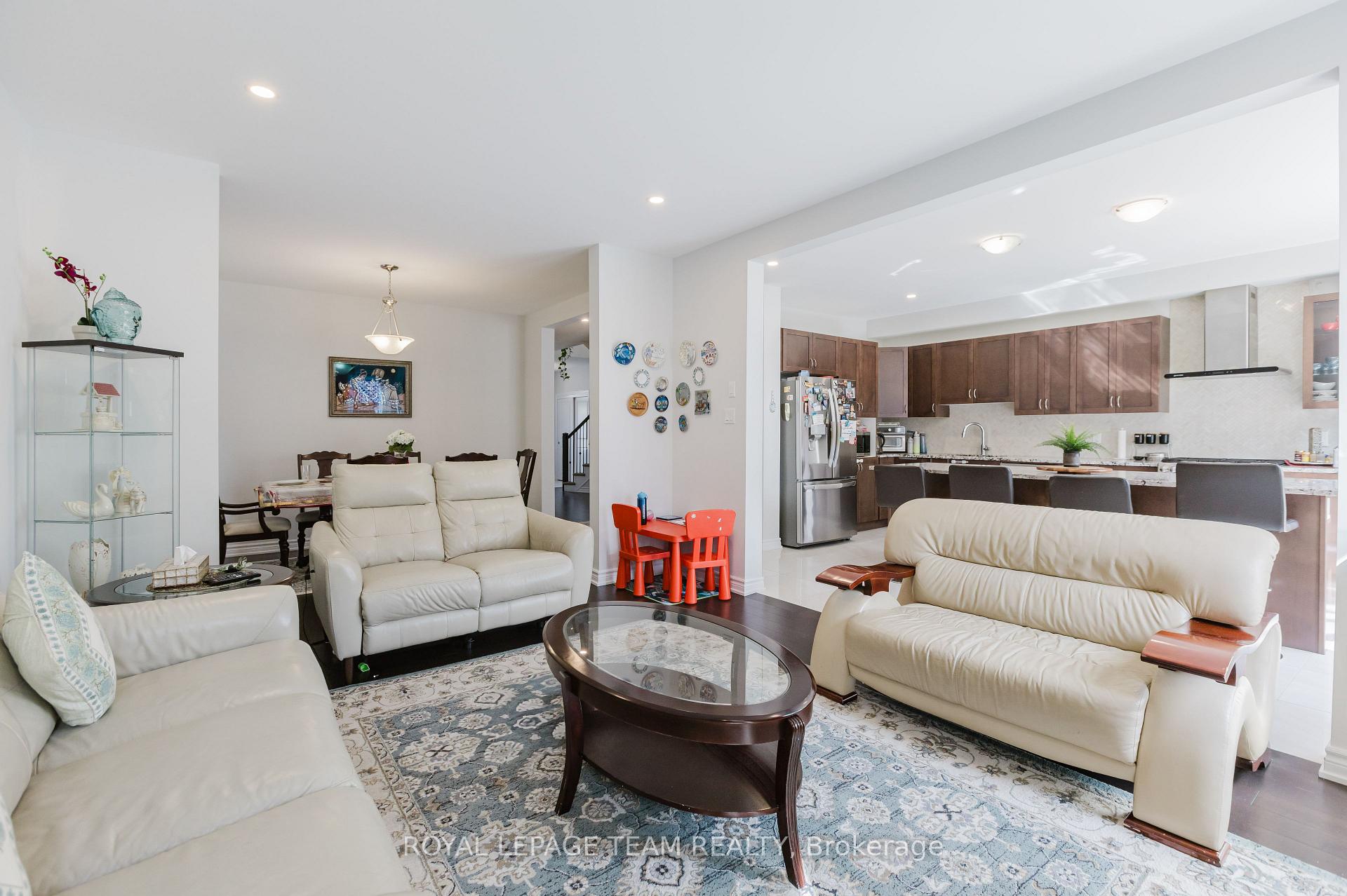 Photo 16 of 125 Robin Easey Avenue, Ottawa, Barrhaven - Half Moon Bay — HOMEH
