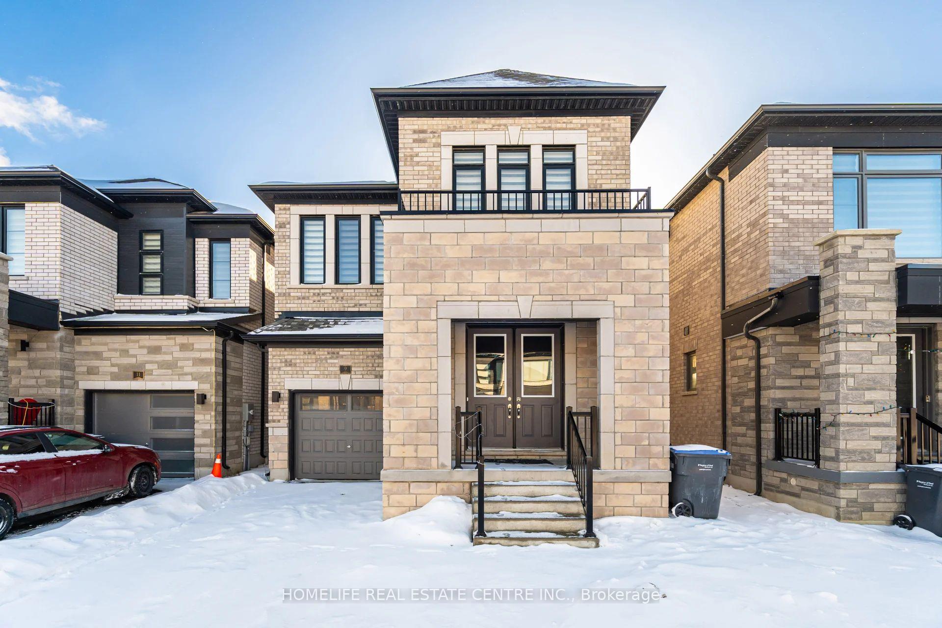 Photo 1 of 9 Del Grappa Street, Caledon, Rural Caledon — HOMEH