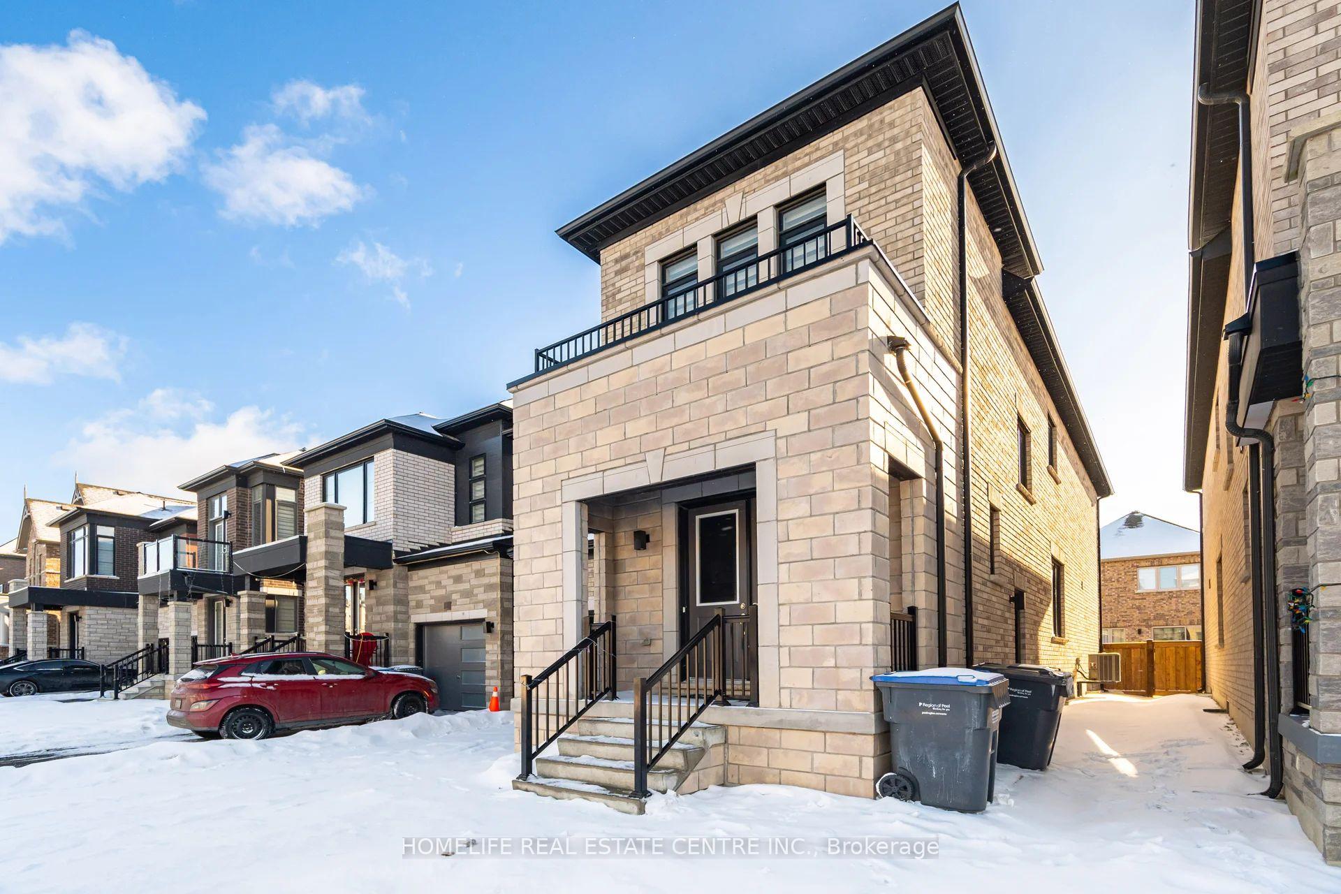 Photo 2 of 9 Del Grappa Street, Caledon, Rural Caledon — HOMEH