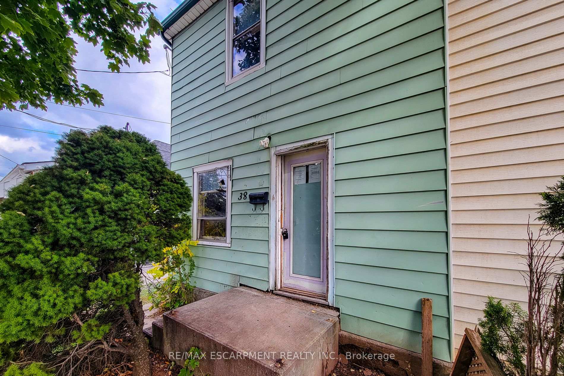 Photo 8 of 38 Ellis Avenue, Hamilton, Crown Point — HOMEH