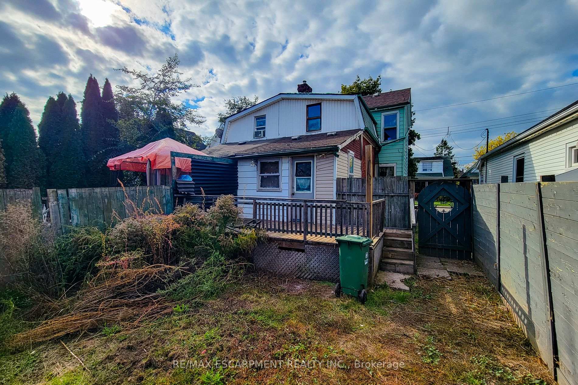 Photo 12 of 38 Ellis Avenue, Hamilton, Crown Point — HOMEH