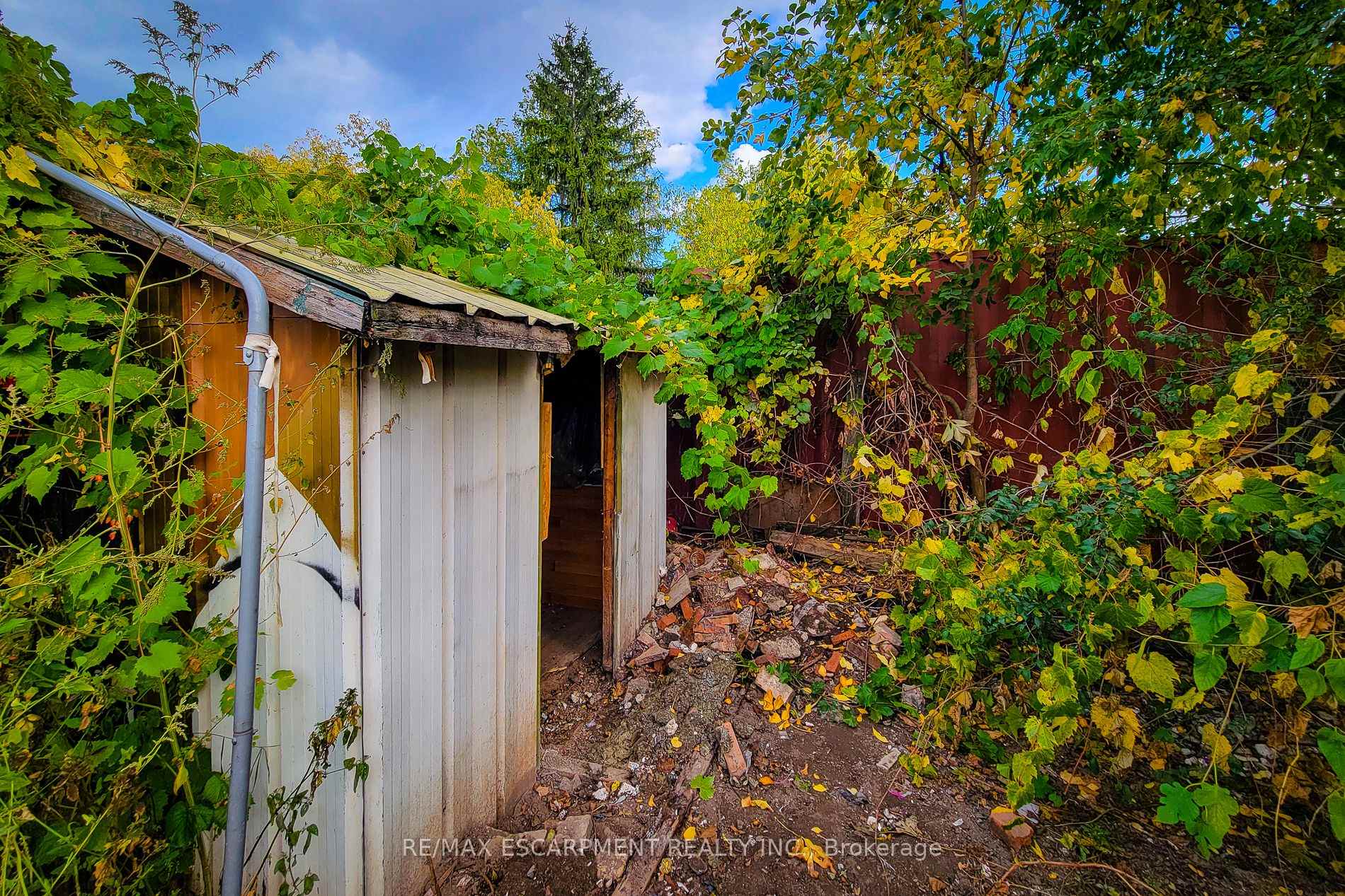 Photo 27 of 38 Ellis Avenue, Hamilton, Crown Point — HOMEH