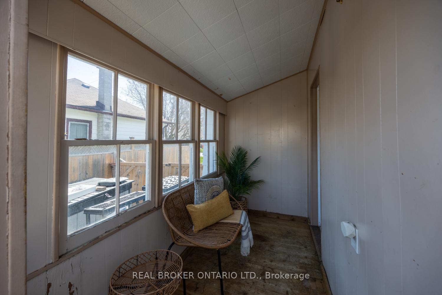 Photo 15 of 6 Waverley Road, Clarington, Bowmanville — HOMEH