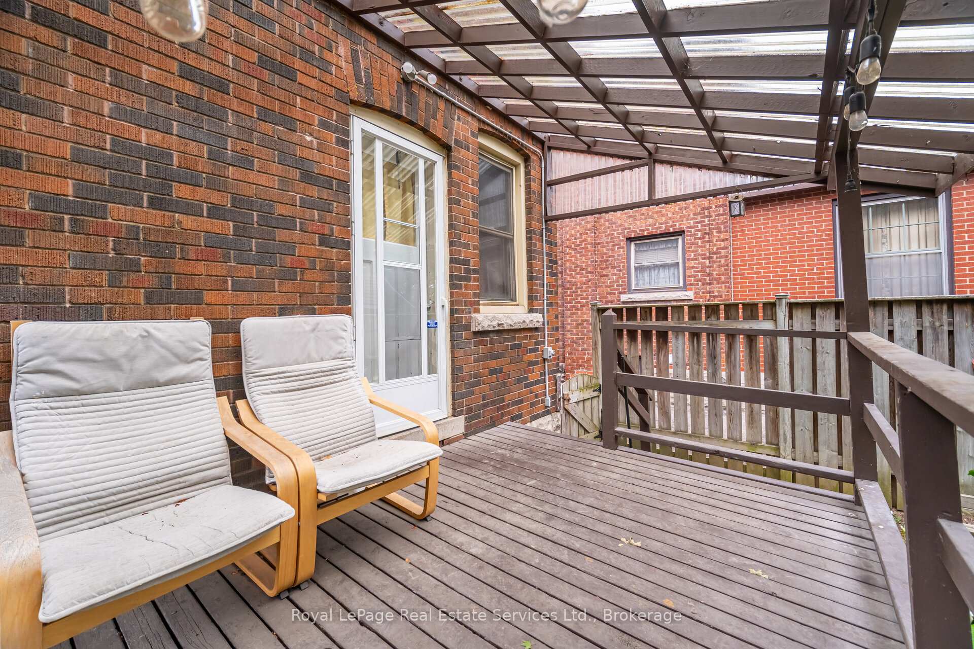 Photo 36 of 21 Paisley Avenue S, Hamilton, Westdale — HOMEH