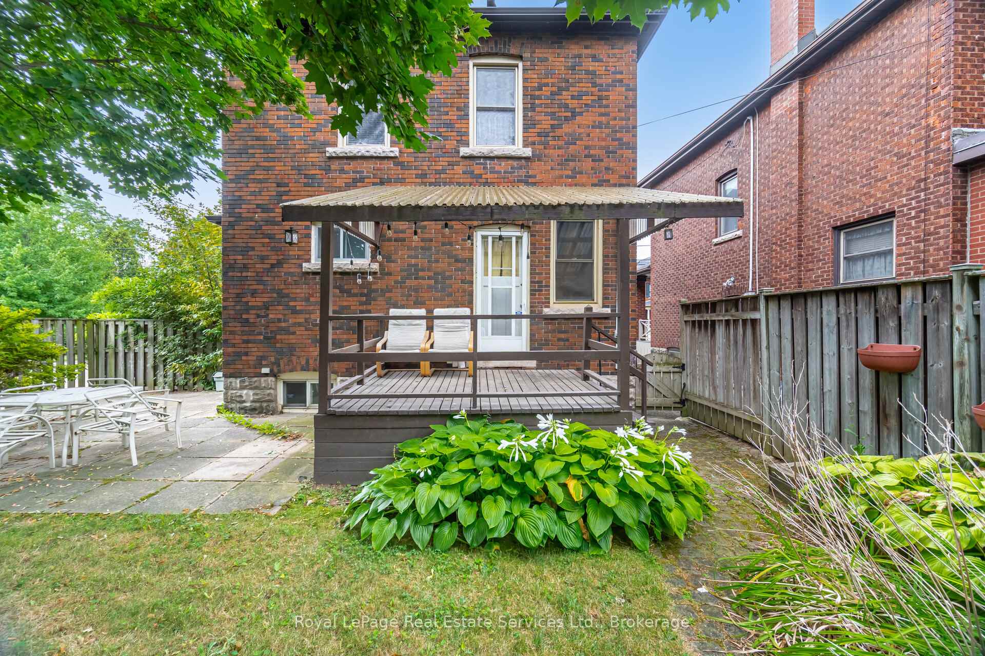 Photo 37 of 21 Paisley Avenue S, Hamilton, Westdale — HOMEH
