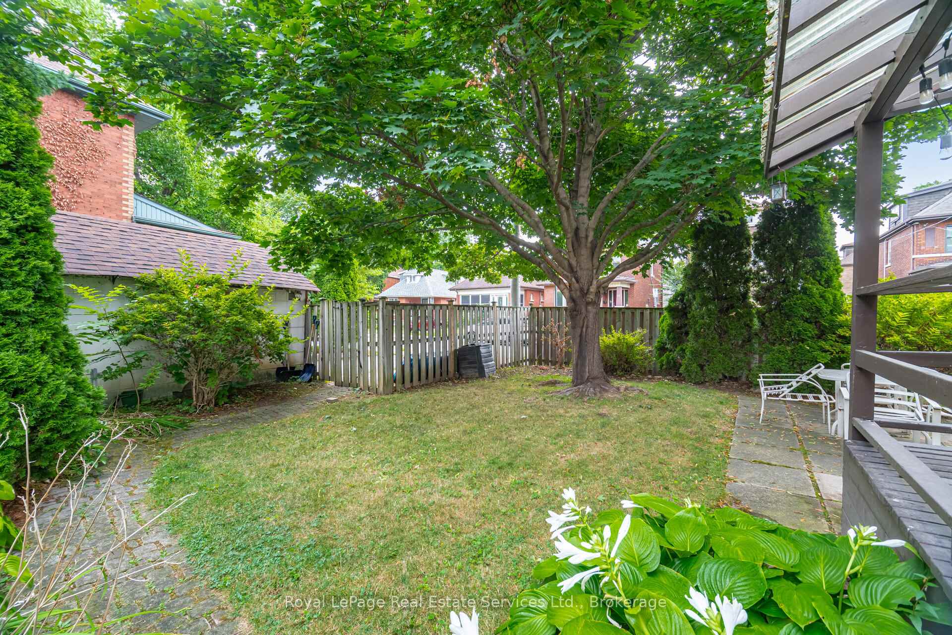 Photo 38 of 21 Paisley Avenue S, Hamilton, Westdale — HOMEH