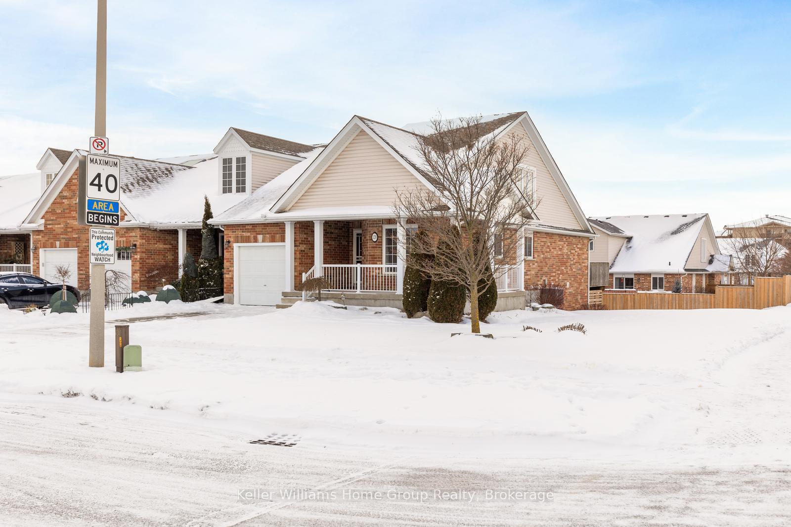 Photo 2 of 120 Schroder Crescent, Guelph, Grange Road — HOMEH