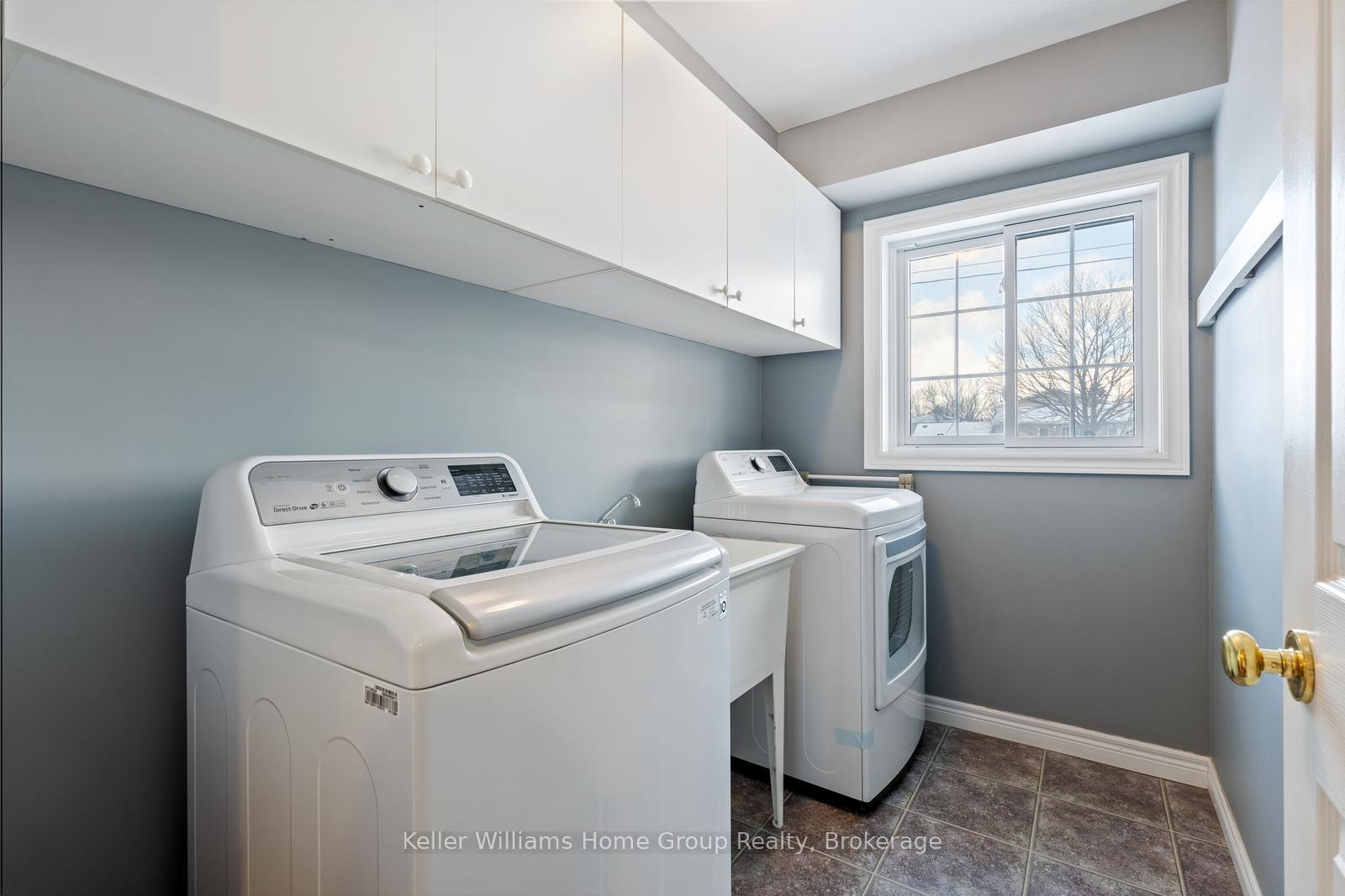 Photo 6 of 120 Schroder Crescent, Guelph, Grange Road — HOMEH
