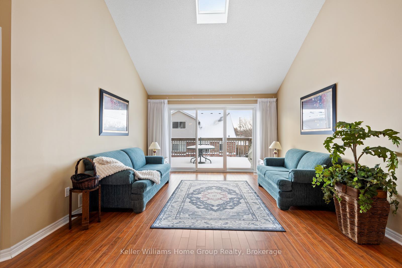 Photo 8 of 120 Schroder Crescent, Guelph, Grange Road — HOMEH