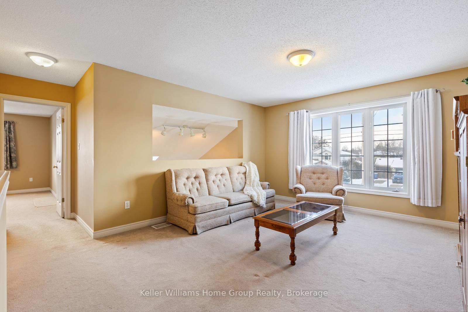 Photo 19 of 120 Schroder Crescent, Guelph, Grange Road — HOMEH