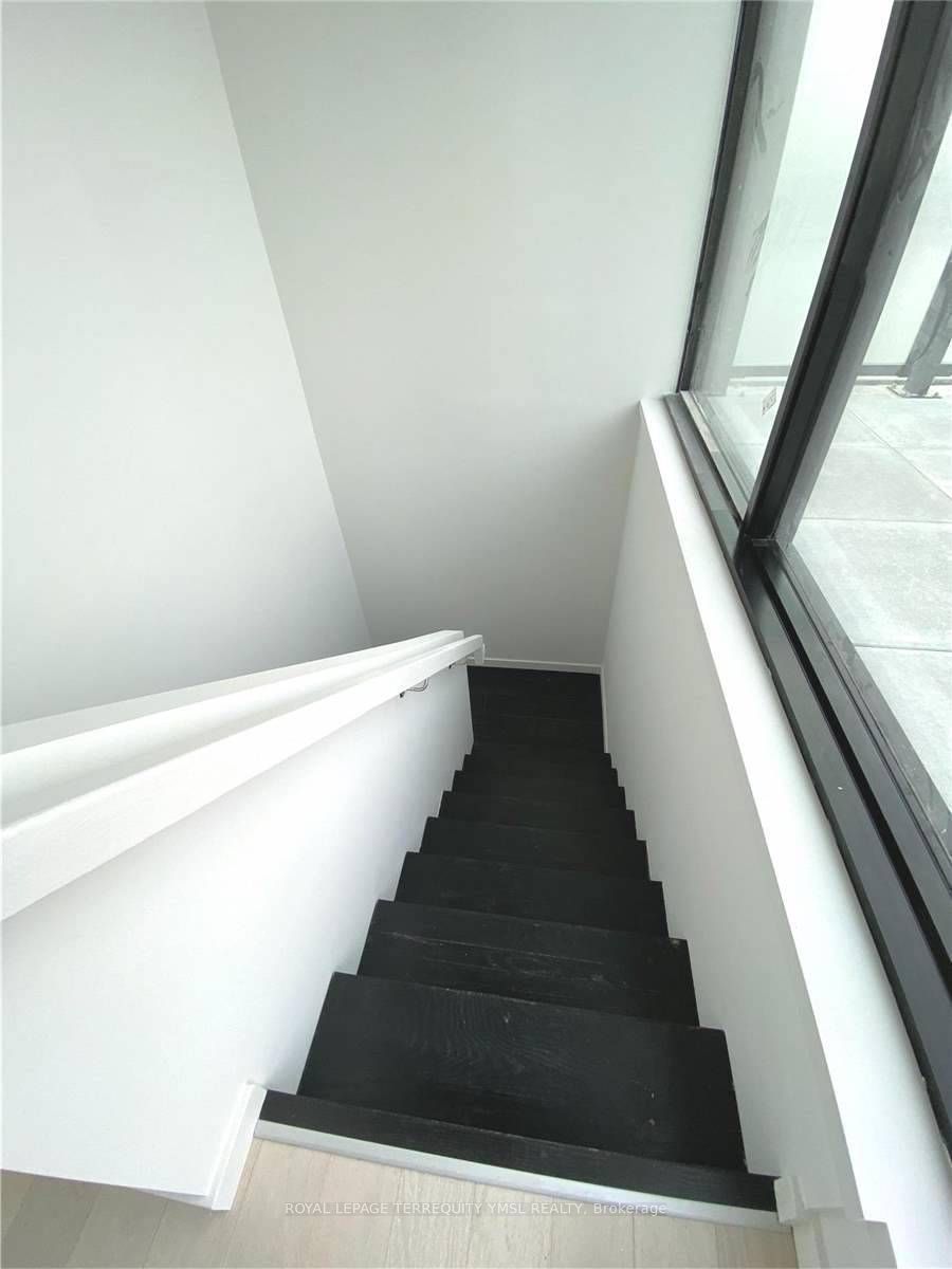 Photo 42 of Unit 816, 7 Smith Crescent, Etobicoke, Stonegate-Queensway — HOMEH