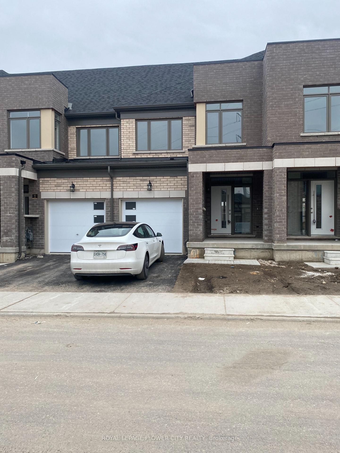 Photo 1 of Unit 51, 166 Deerpath Drive, Guelph, Willow West/Sugarbush/West Acres — HOMEH