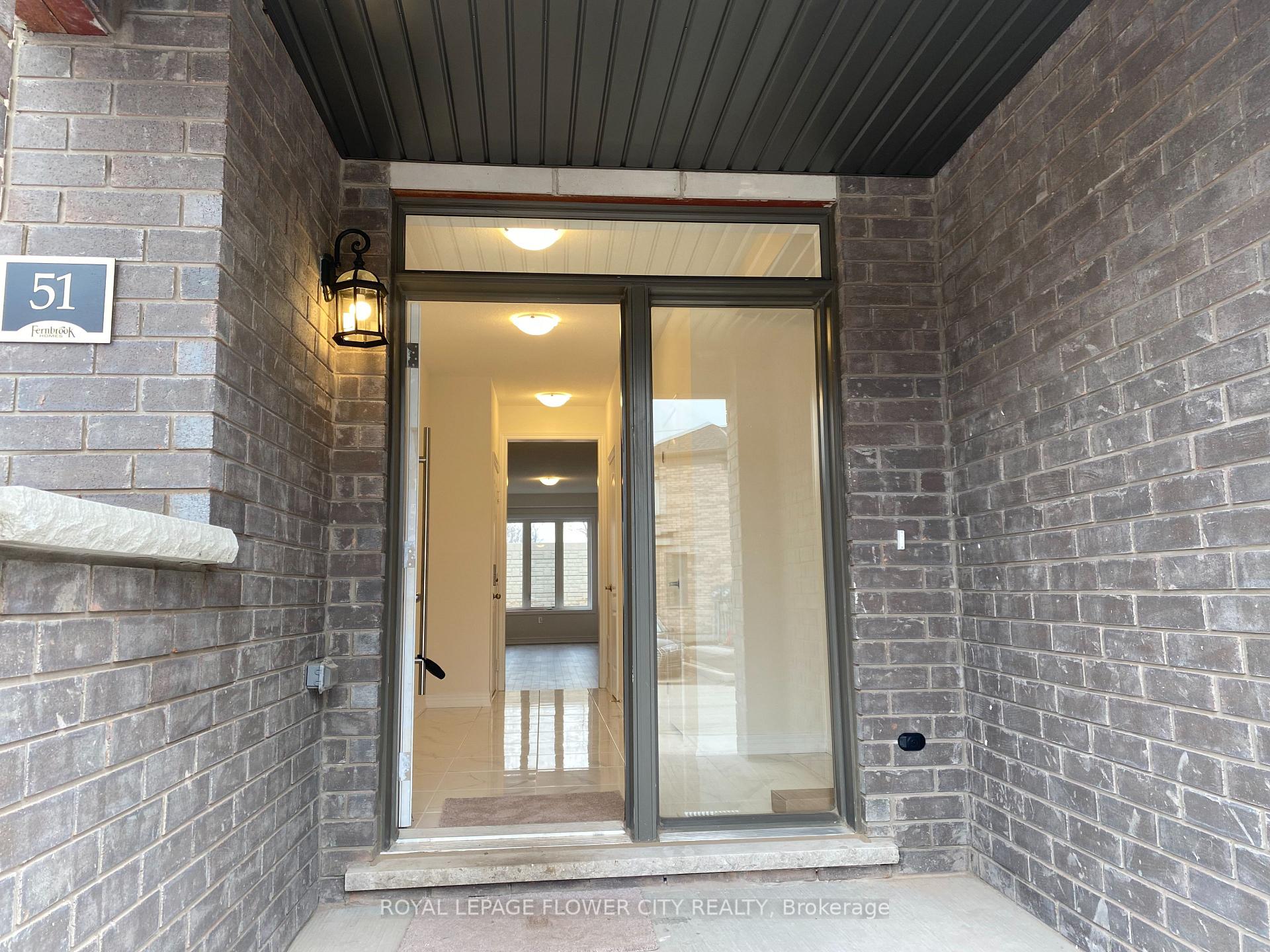 Photo 3 of Unit 51, 166 Deerpath Drive, Guelph, Willow West/Sugarbush/West Acres — HOMEH