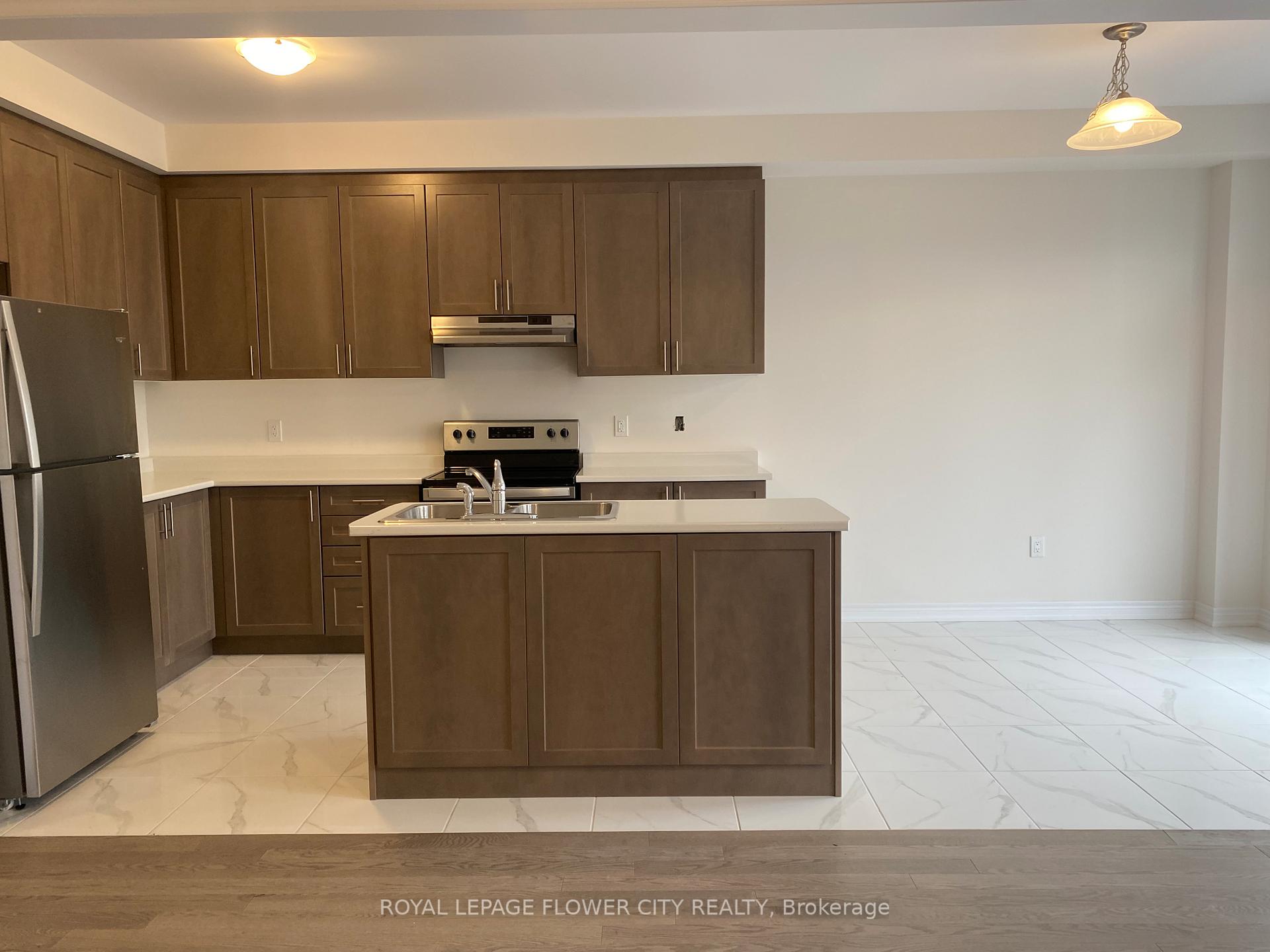 Photo 9 of Unit 51, 166 Deerpath Drive, Guelph, Willow West/Sugarbush/West Acres — HOMEH