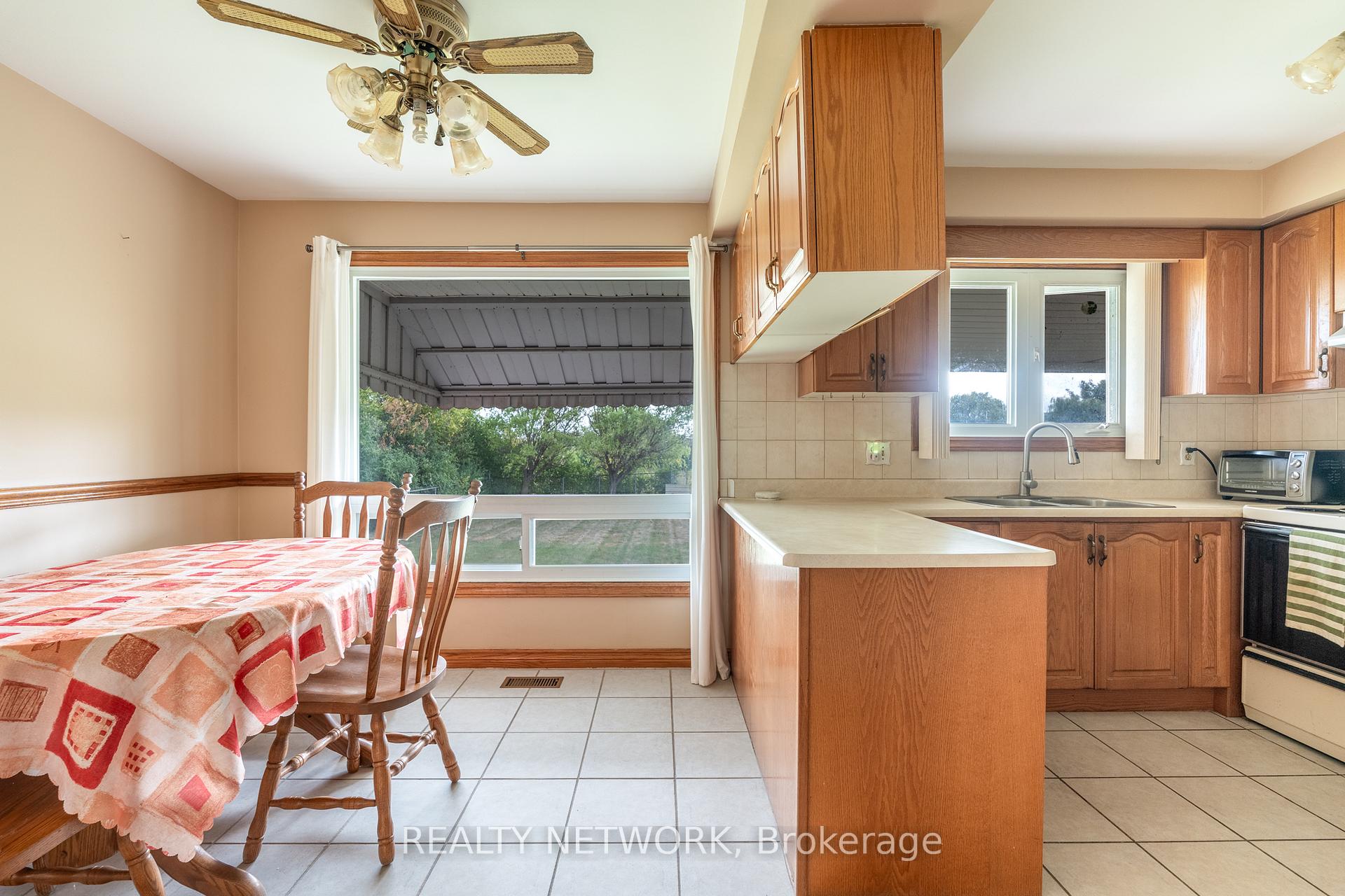 Photo 10 of 258 Jones Road, Hamilton, Fruitland — HOMEH