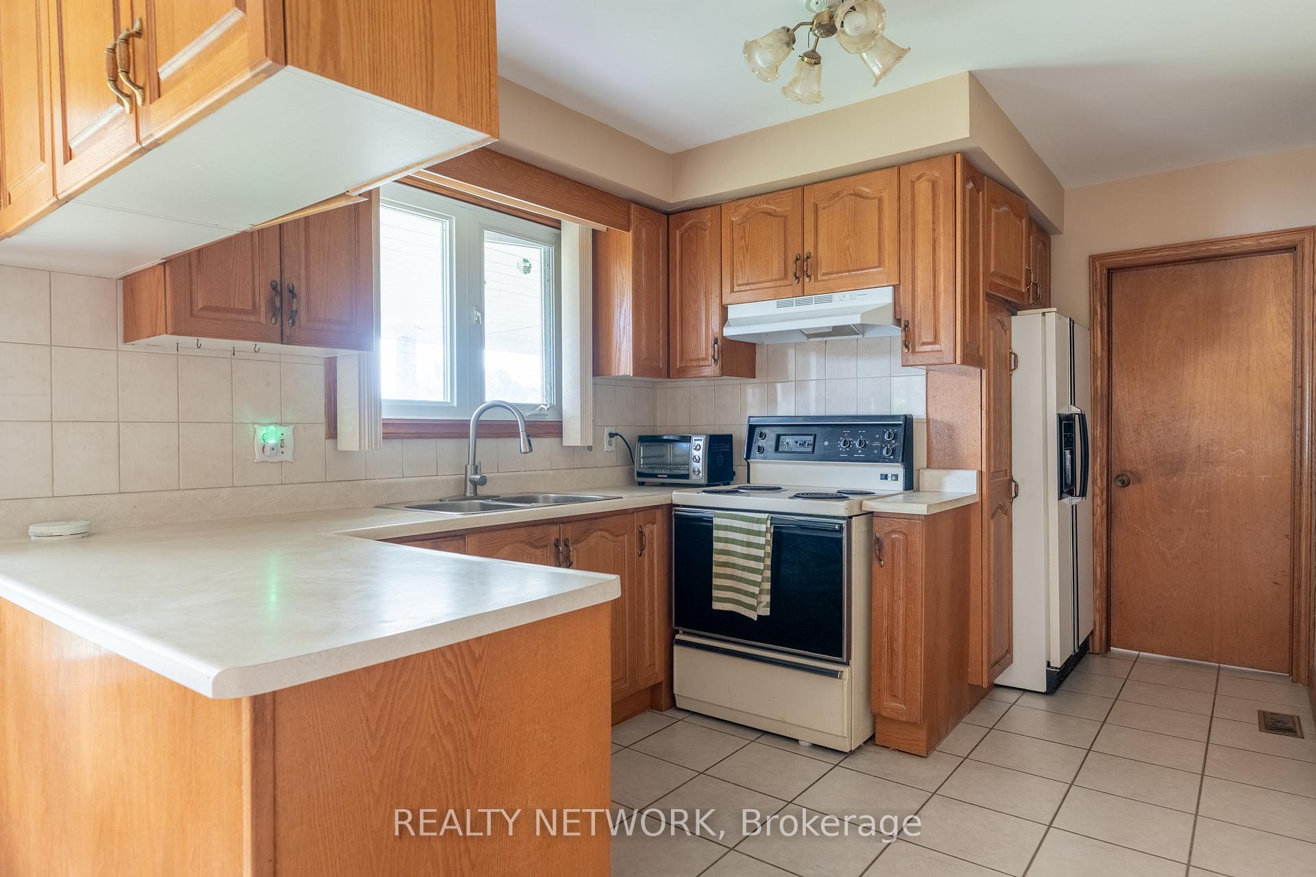 Photo 12 of 258 Jones Road, Hamilton, Fruitland — HOMEH