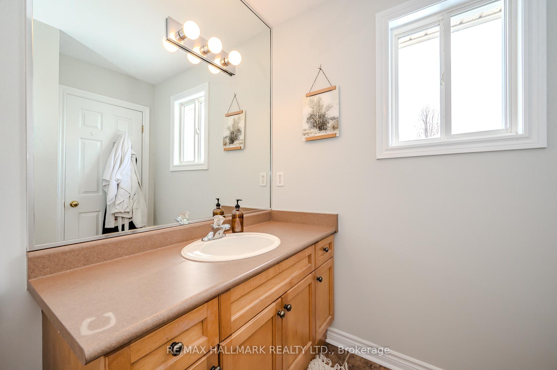 Photo 40 of 21 Hilltop Road, Guelph, Victoria North — HOMEH
