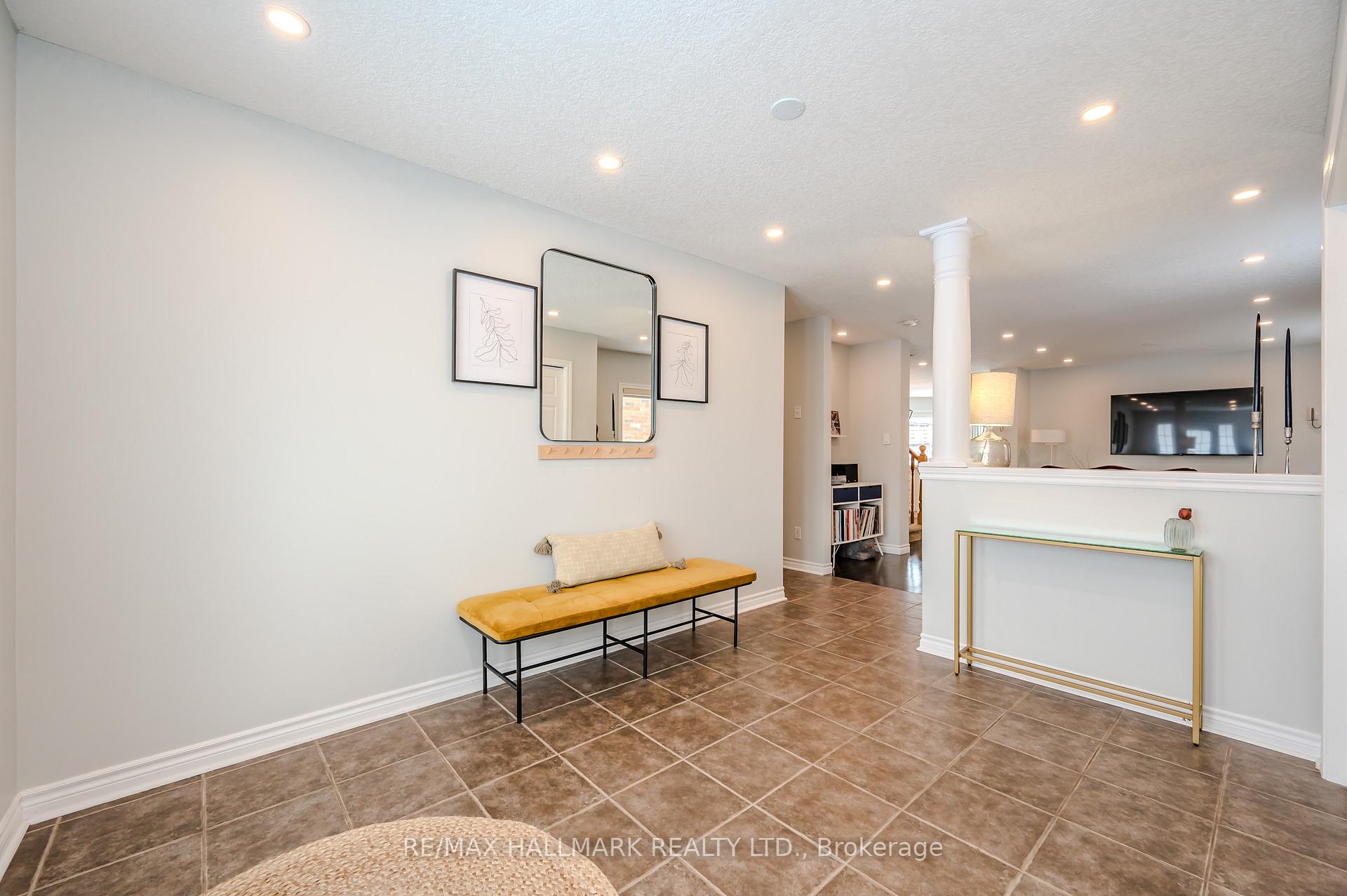 Photo 6 of 21 Hilltop Road, Guelph, Victoria North — HOMEH