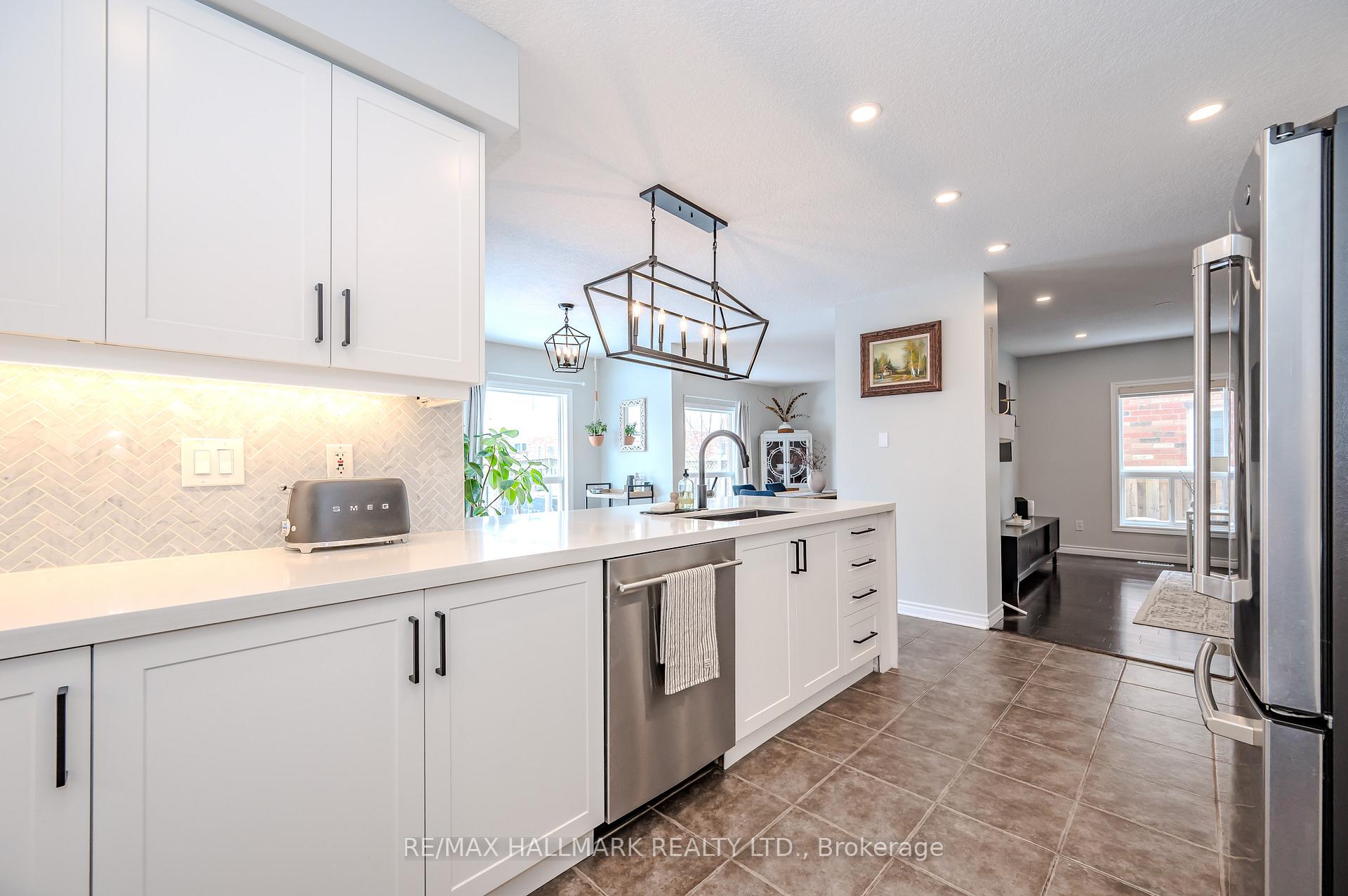 Photo 12 of 21 Hilltop Road, Guelph, Victoria North — HOMEH