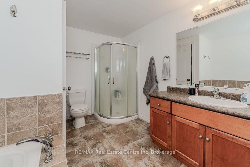 Photo 9 of 276 Carrington Drive, Guelph, Kortright West — HOMEH