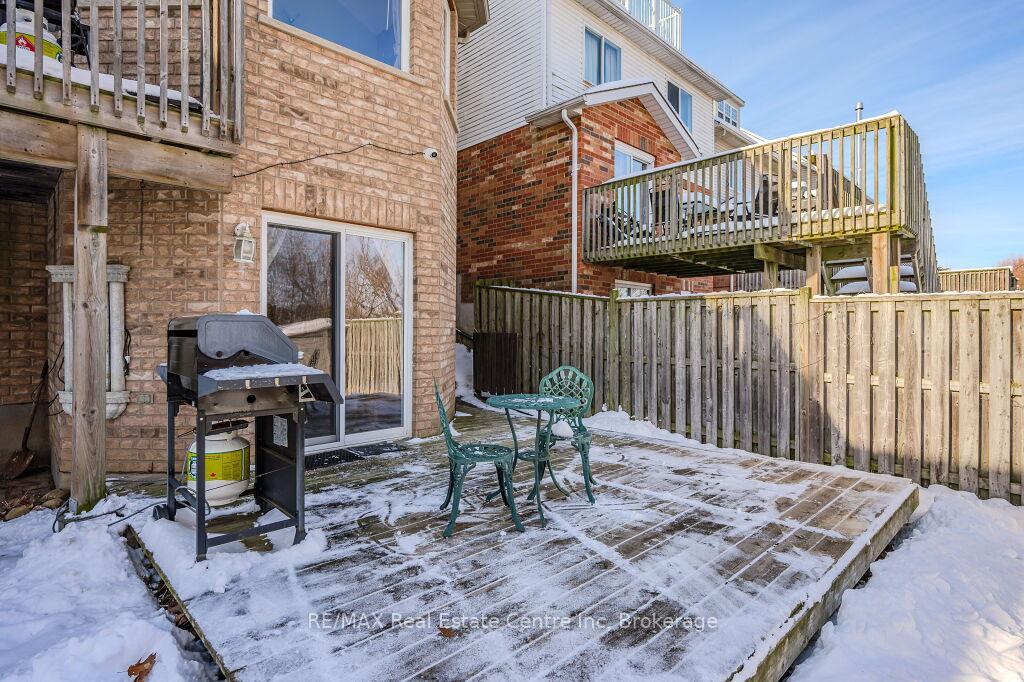 Photo 18 of 276 Carrington Drive, Guelph, Kortright West — HOMEH