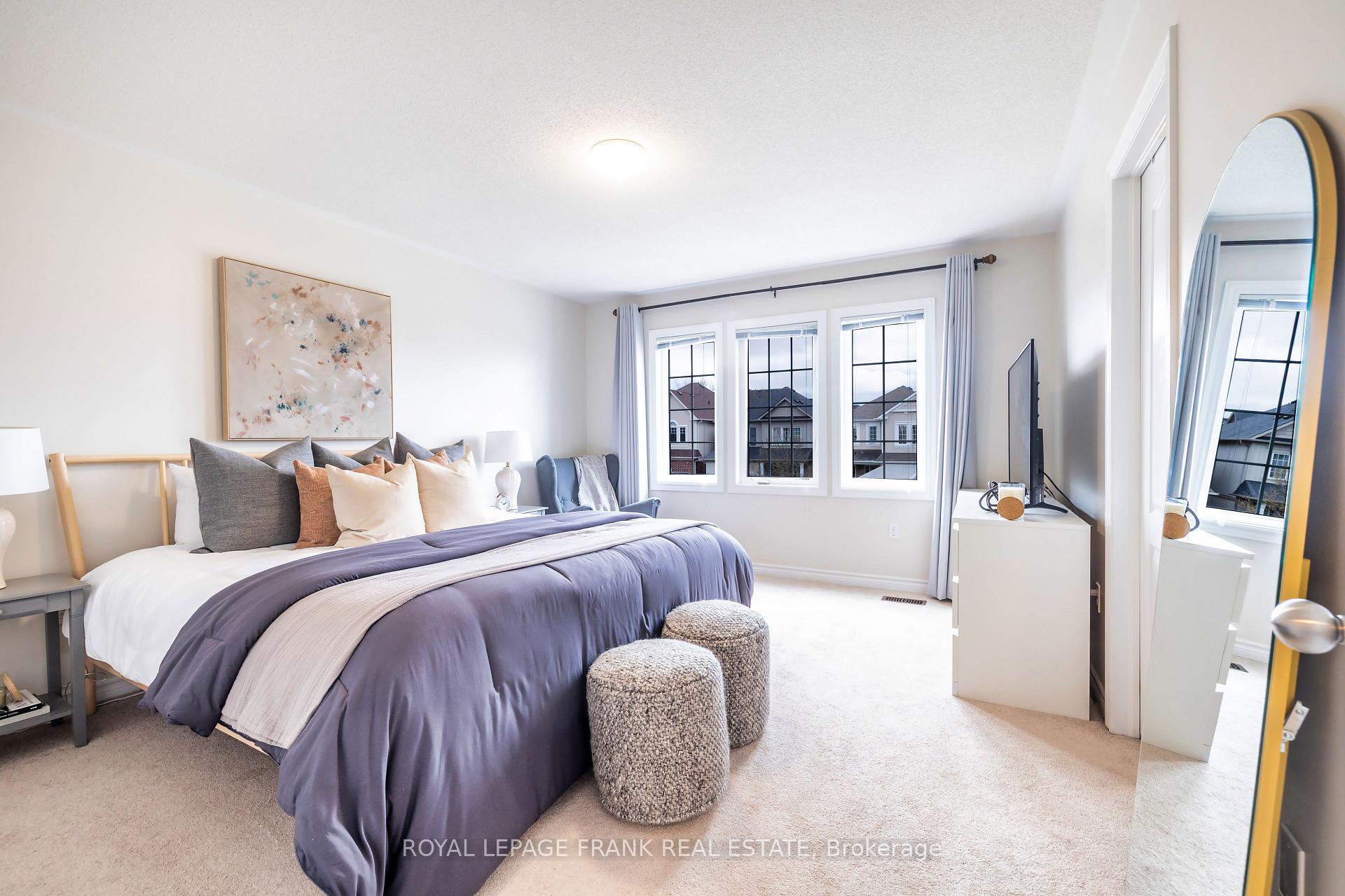 Photo 19 of 56 William Ingles Drive, Clarington, Courtice — HOMEH