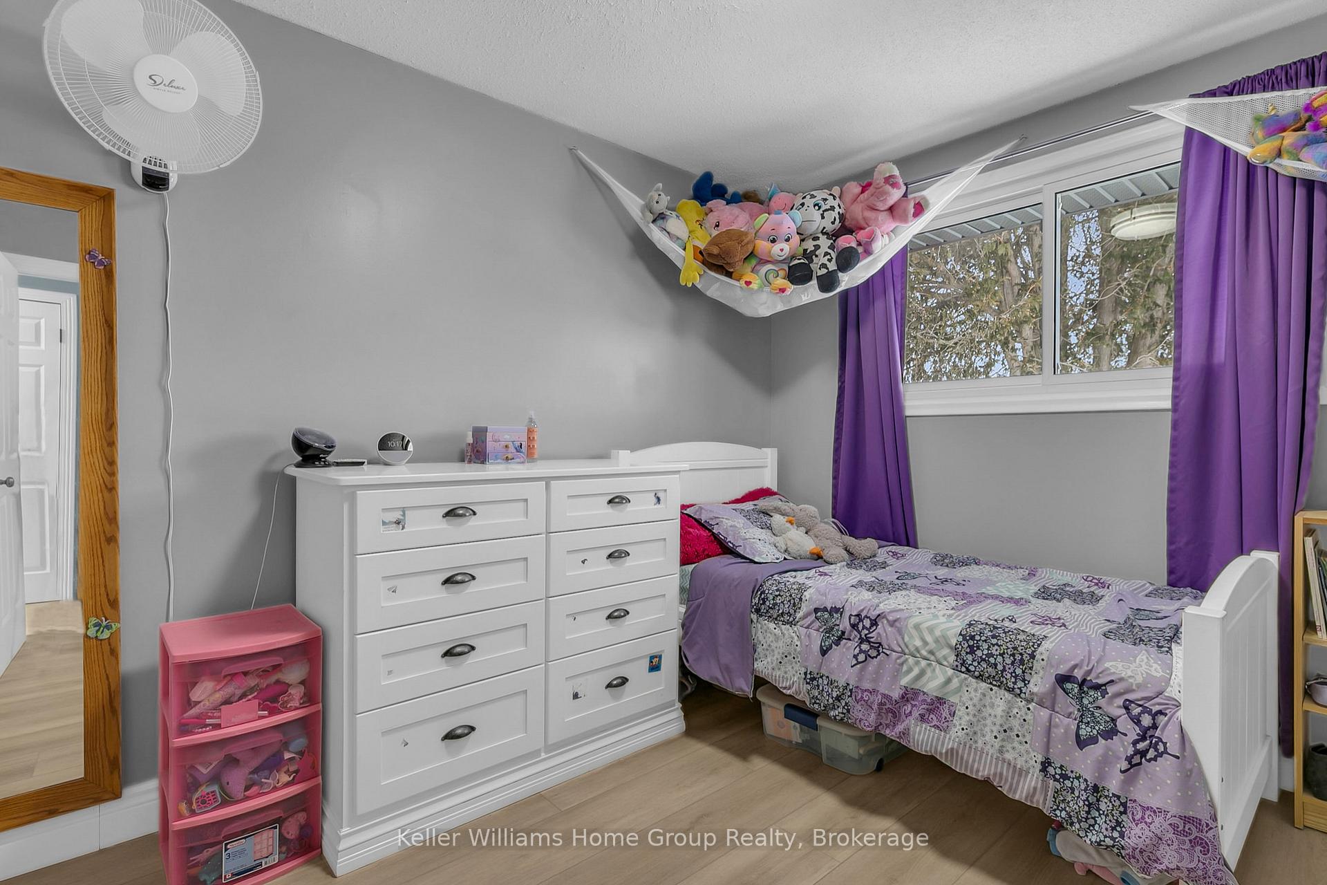 Photo 12 of 25 Muskoka Drive, Guelph, Victoria North — HOMEH