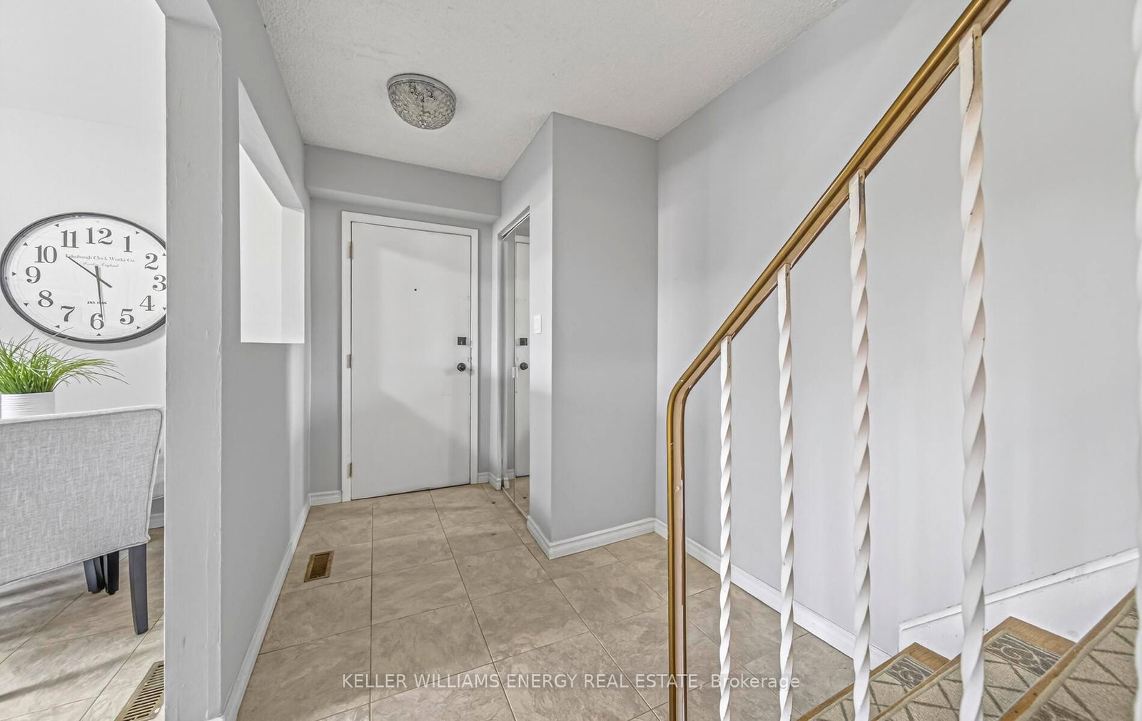 Photo 2 of Unit #14, 730 Cedar St, Oshawa, Lakeview — HOMEH