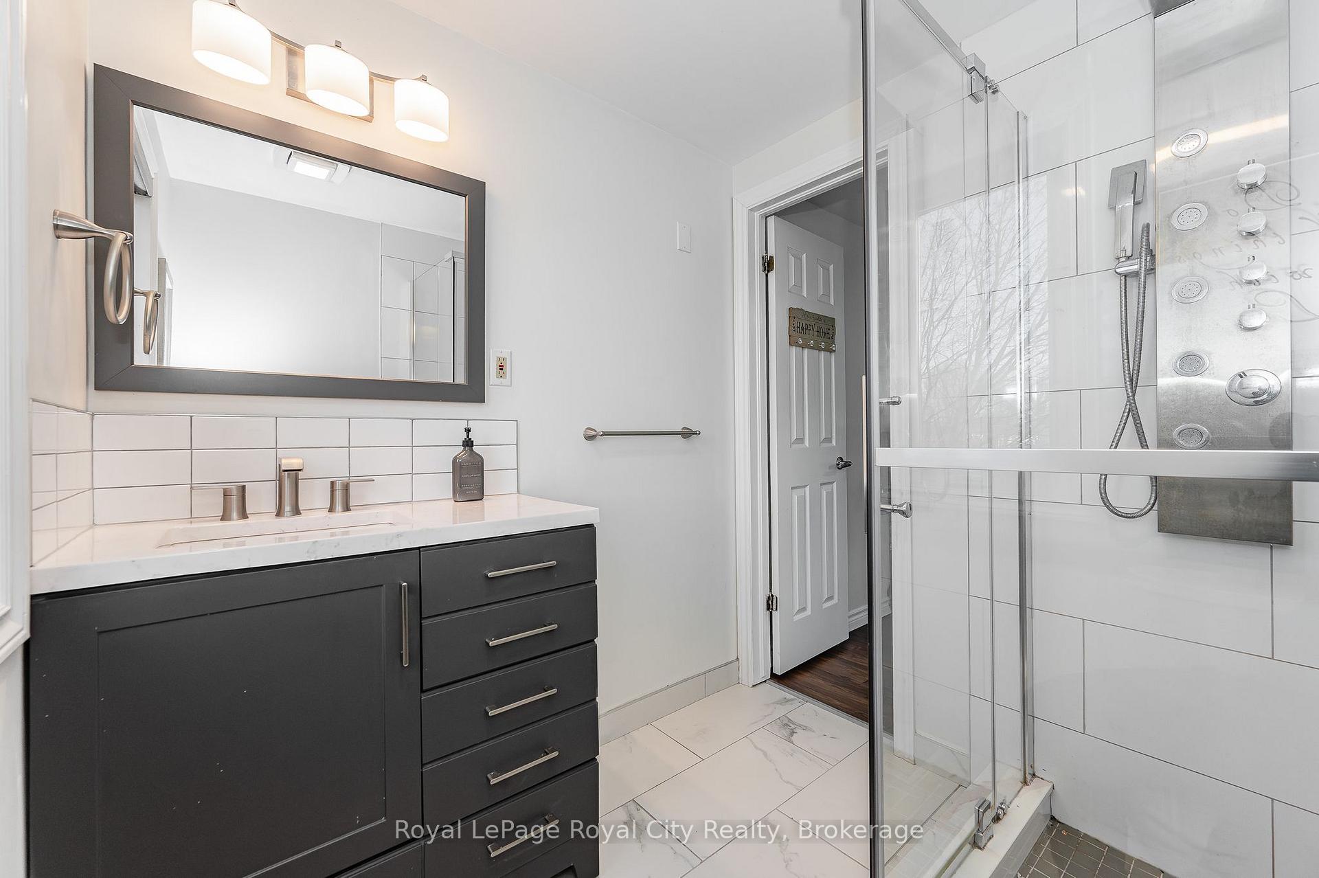 Photo 27 of 10 Freshmeadow Way, Guelph, Willow West/Sugarbush/West Acres — HOMEH