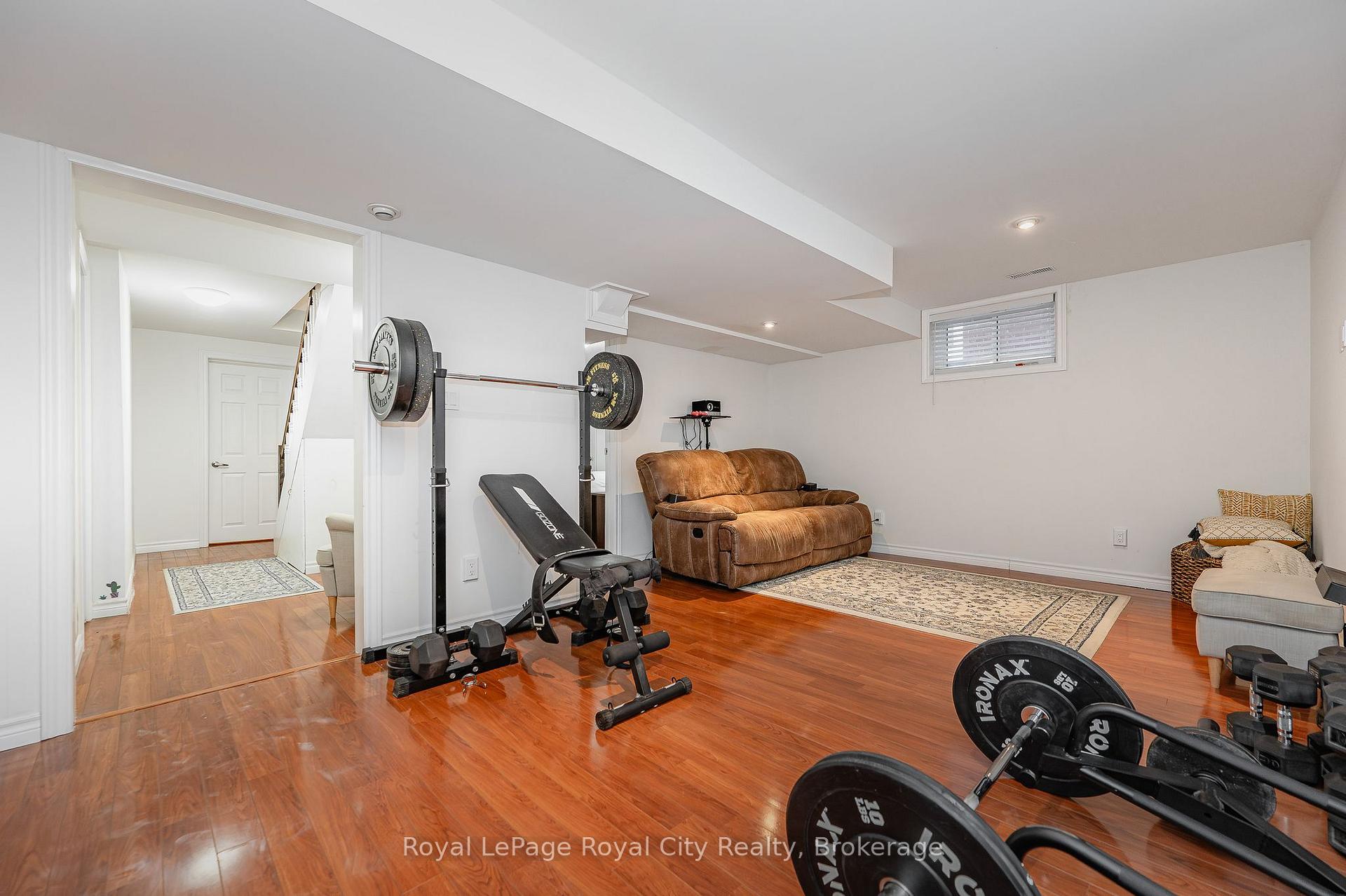 Photo 34 of 10 Freshmeadow Way, Guelph, Willow West/Sugarbush/West Acres — HOMEH