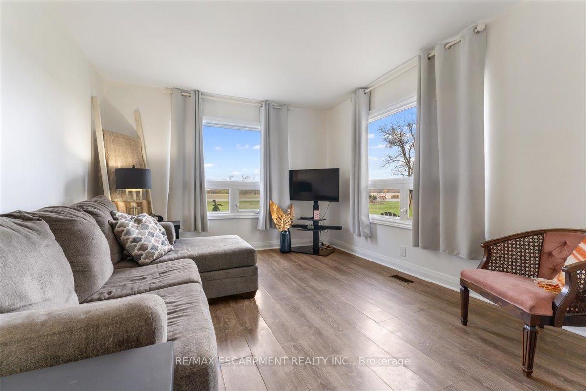 Photo 9 of 888 Green Mountain Road E, Hamilton, Rural Stoney Creek — HOMEH