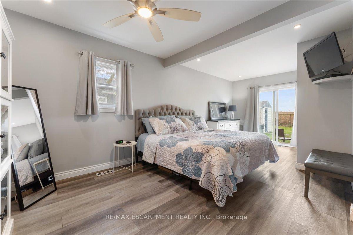 Photo 16 of 888 Green Mountain Road E, Hamilton, Rural Stoney Creek — HOMEH