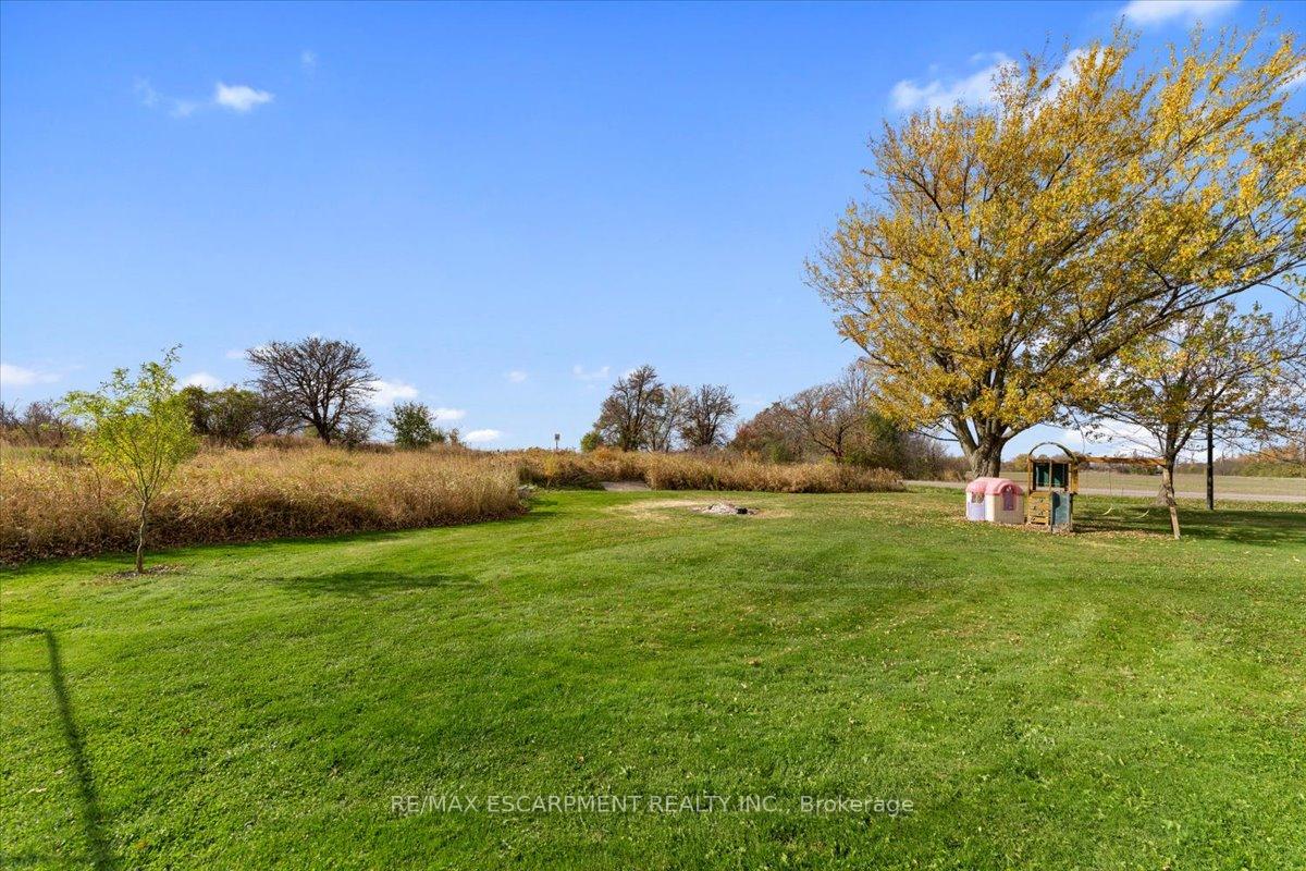 Photo 31 of 888 Green Mountain Road E, Hamilton, Rural Stoney Creek — HOMEH