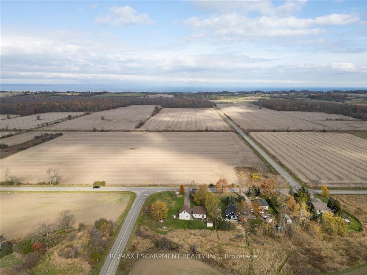 Photo 40 of 888 Green Mountain Road E, Hamilton, Rural Stoney Creek — HOMEH